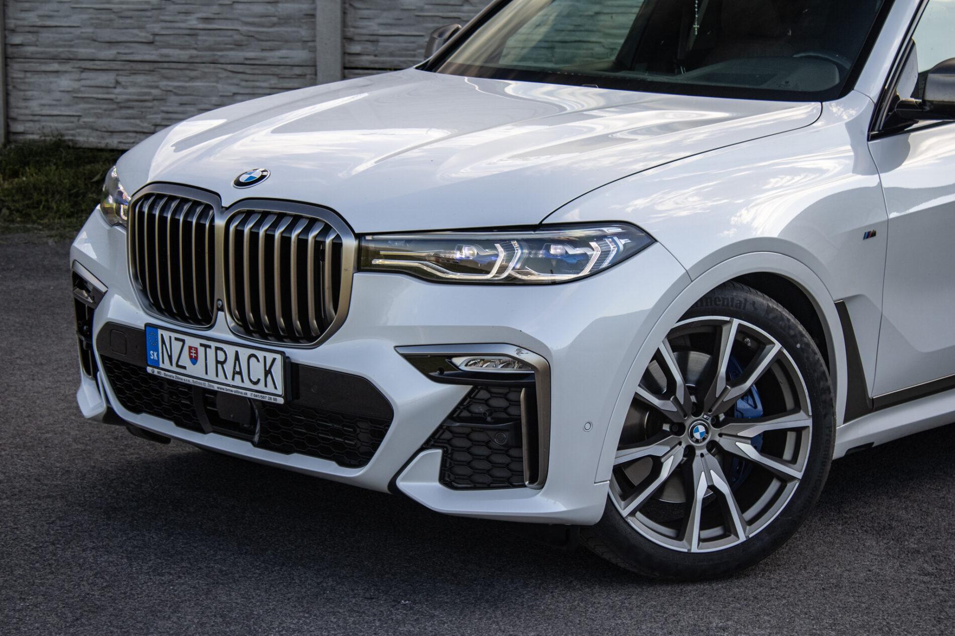 2020 BMW X7 M50d, biela suv, 129 000 km