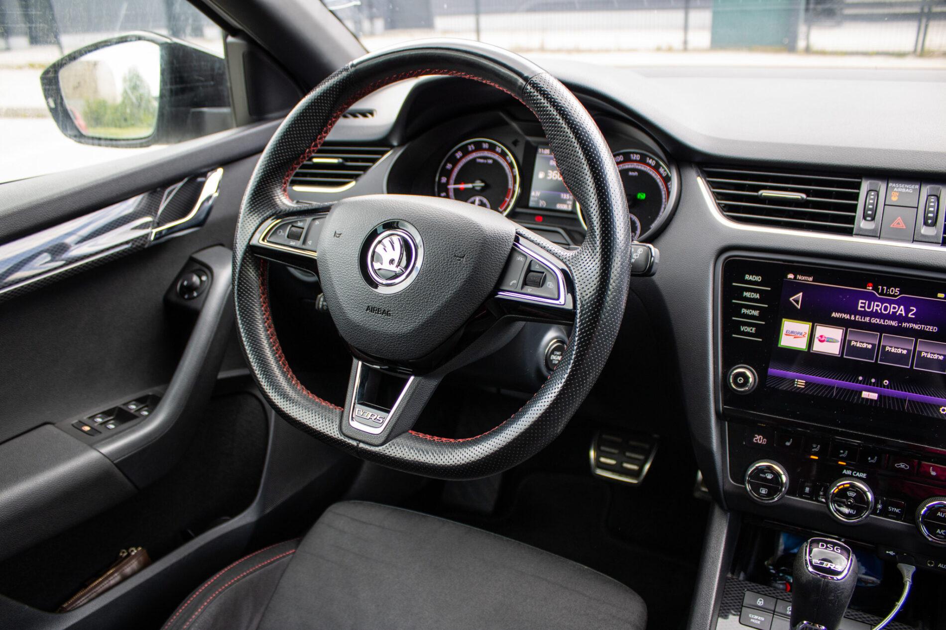 2017 Skoda Octavia RS, biela kombi, 170 659 km
