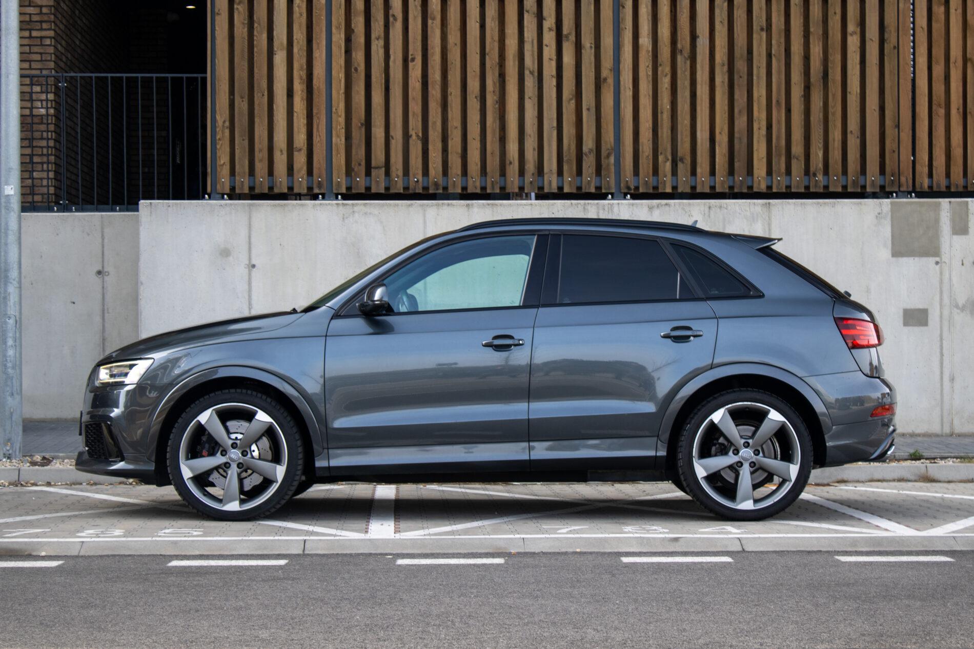 2014 AUDI RSQ3, sivá suv, 209 610 km