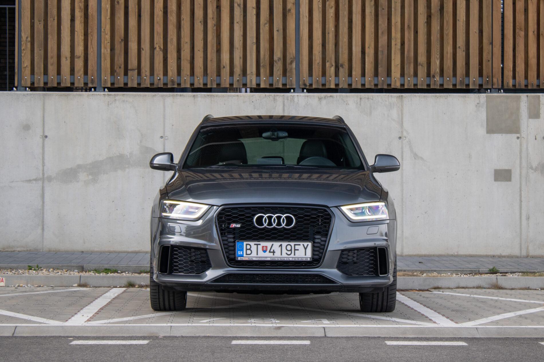 2014 AUDI RSQ3, sivá suv, 209 610 km