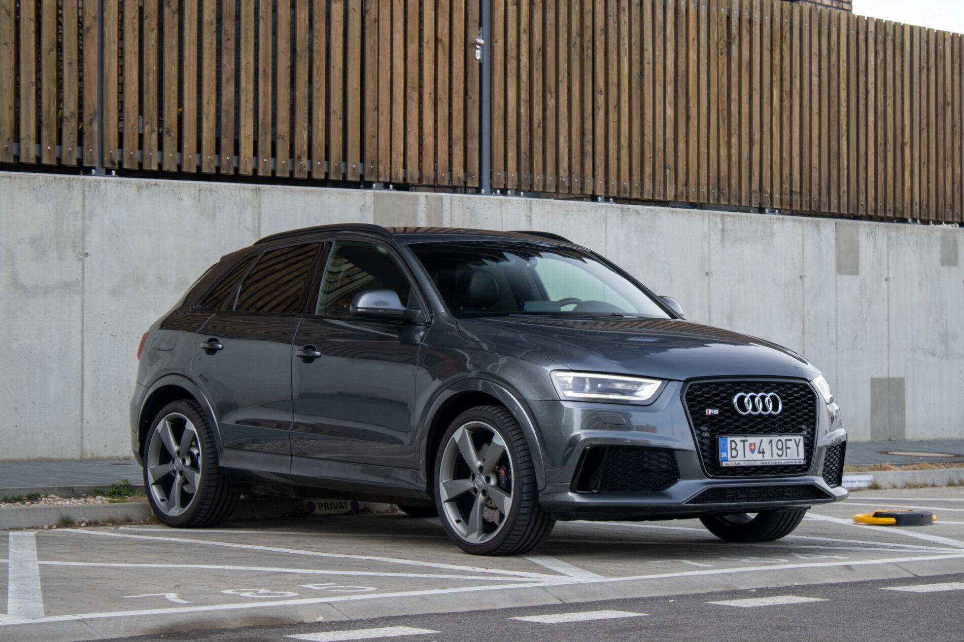 2014 AUDI RSQ3, sivá suv, 209 610 km