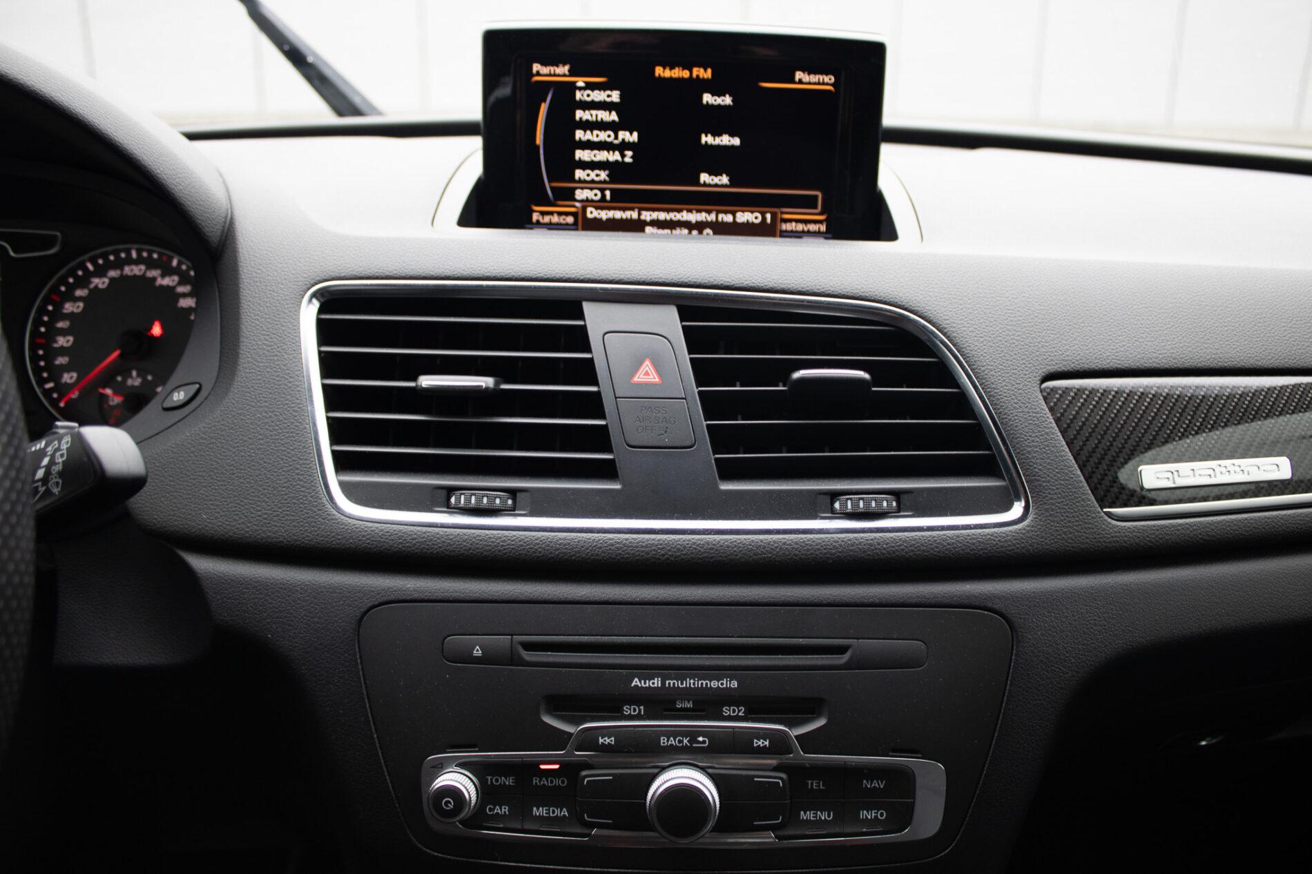 2014 AUDI RSQ3, sivá suv, 209 610 km