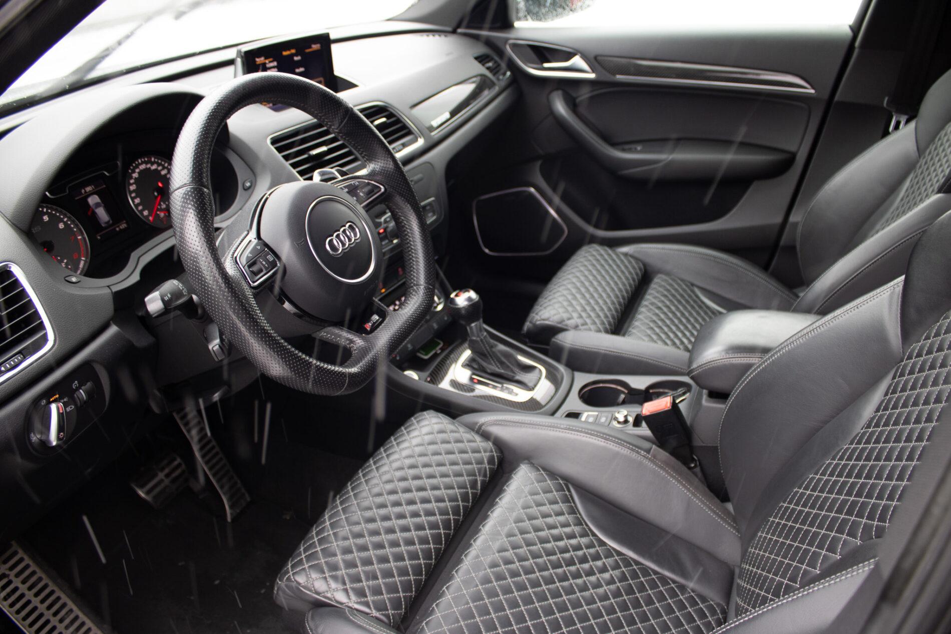2014 AUDI RSQ3, sivá suv, 209 610 km