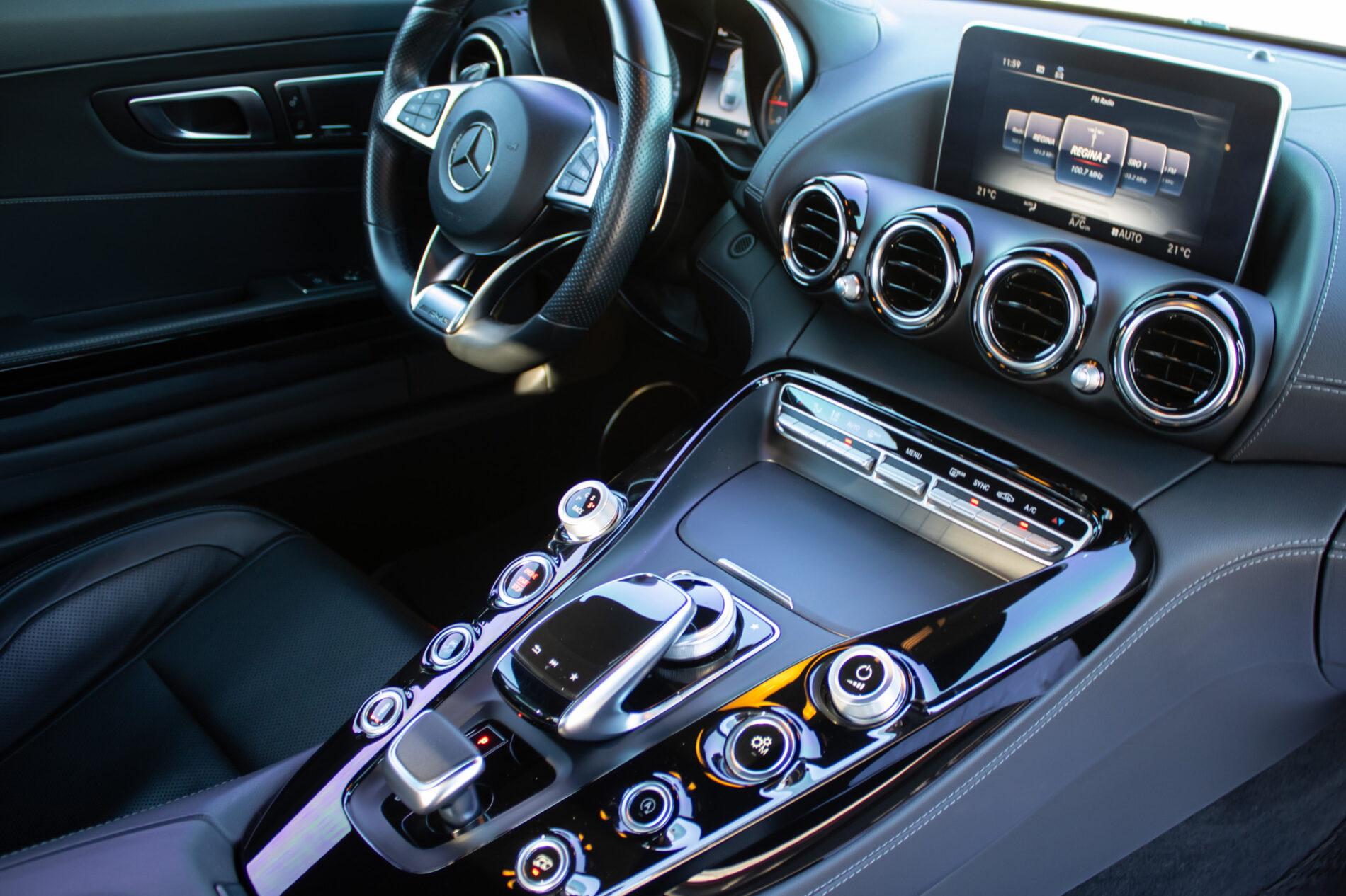 2018 Mercedes-Benz AMG GT S, červená kupé, 38 050 km