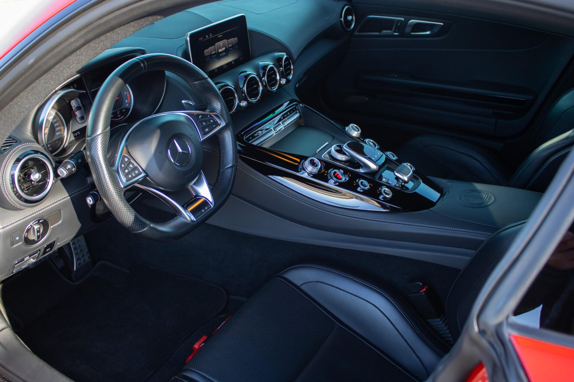 2018 Mercedes-Benz AMG GT S, červená kupé, 38 050 km