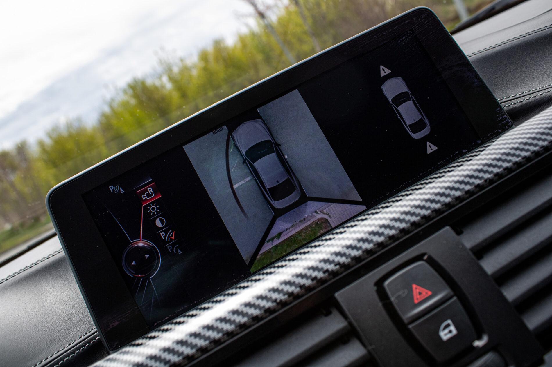 2015 BMW M4, sivá kupé, 117 755 km