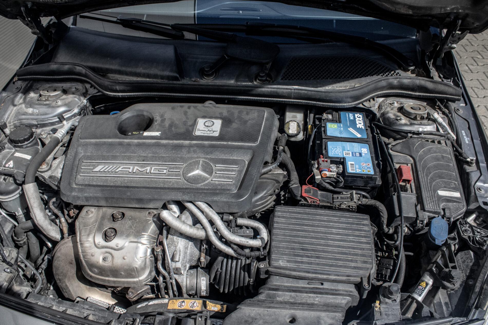 2013 Mercedes-Benz A 45 AMG, sivá hatchback, 199 113 km