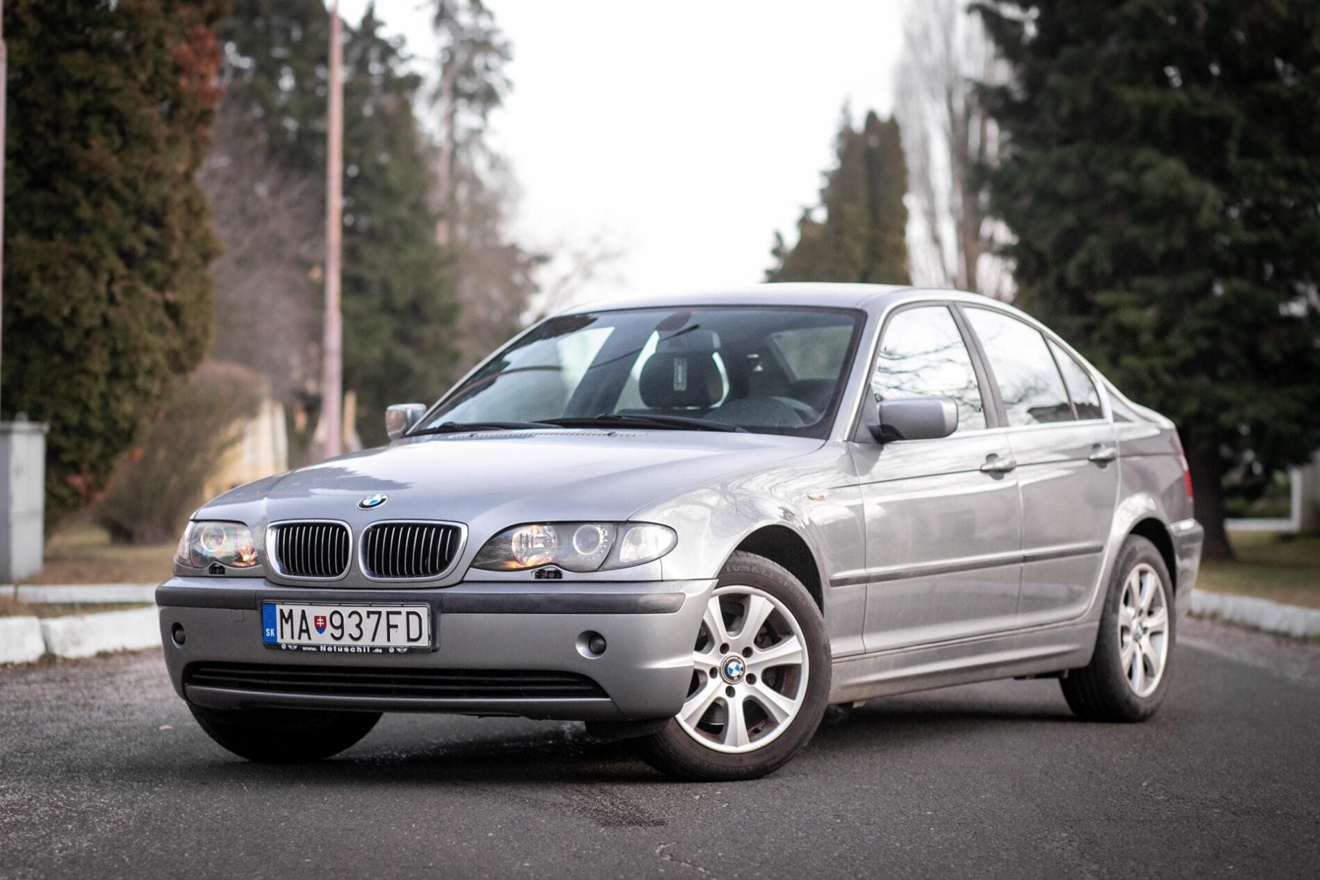 2003 BMW 325i, sivá sedan, 239 146 km