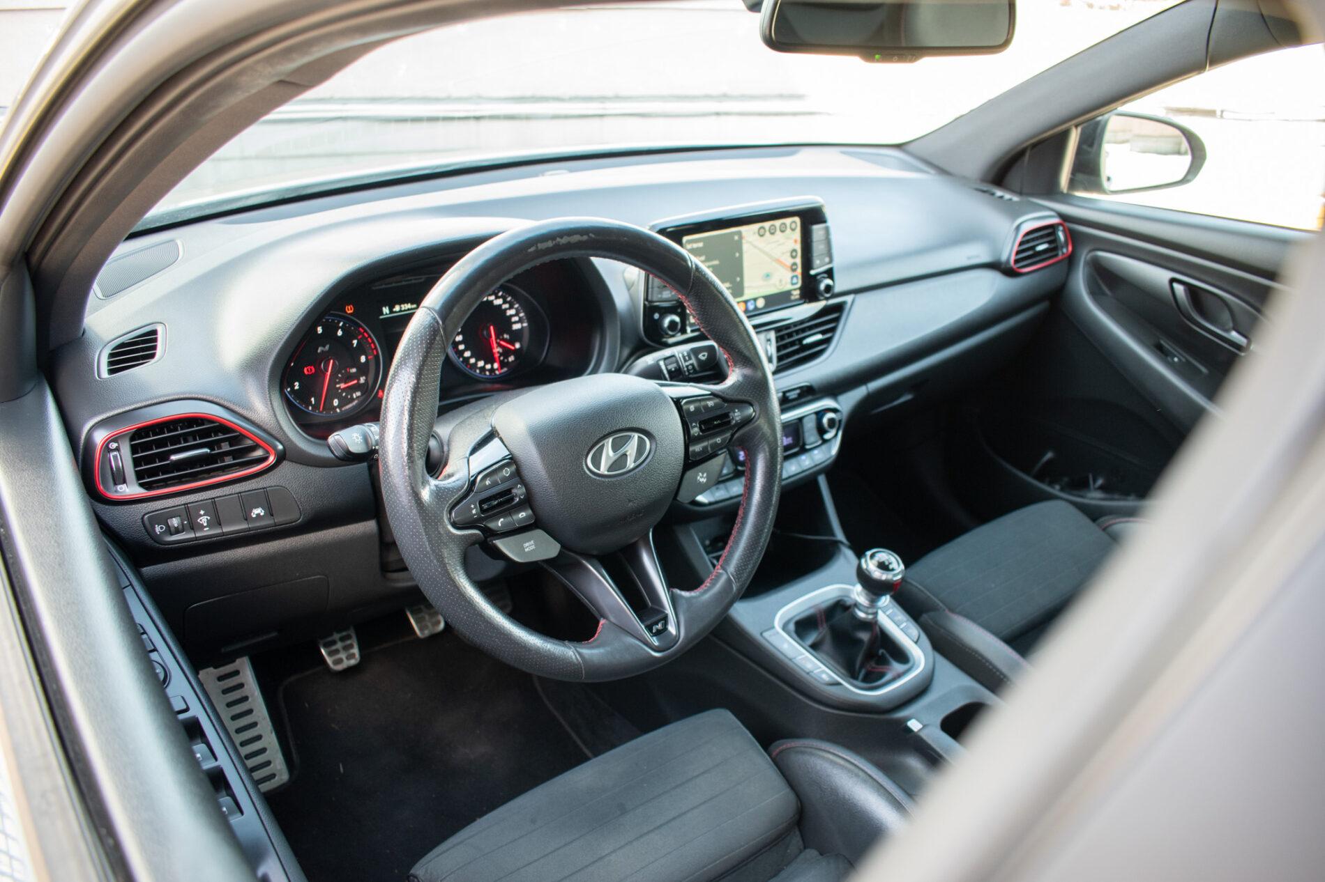 2019 Hyundai i30 N, sivá, 49 923 km