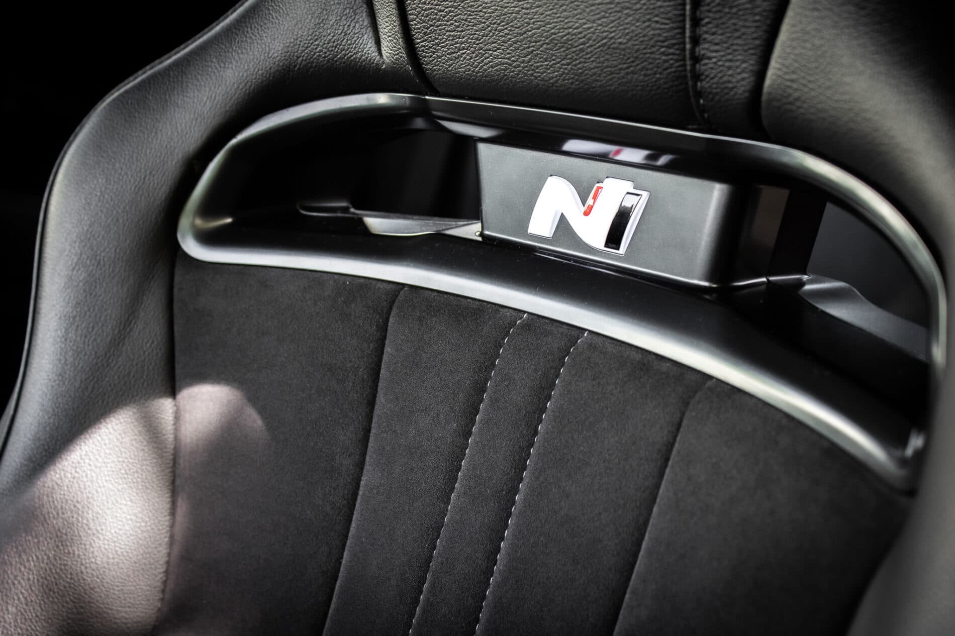 2021 Hyundai i30 N, červená hatchback, 50 330 km