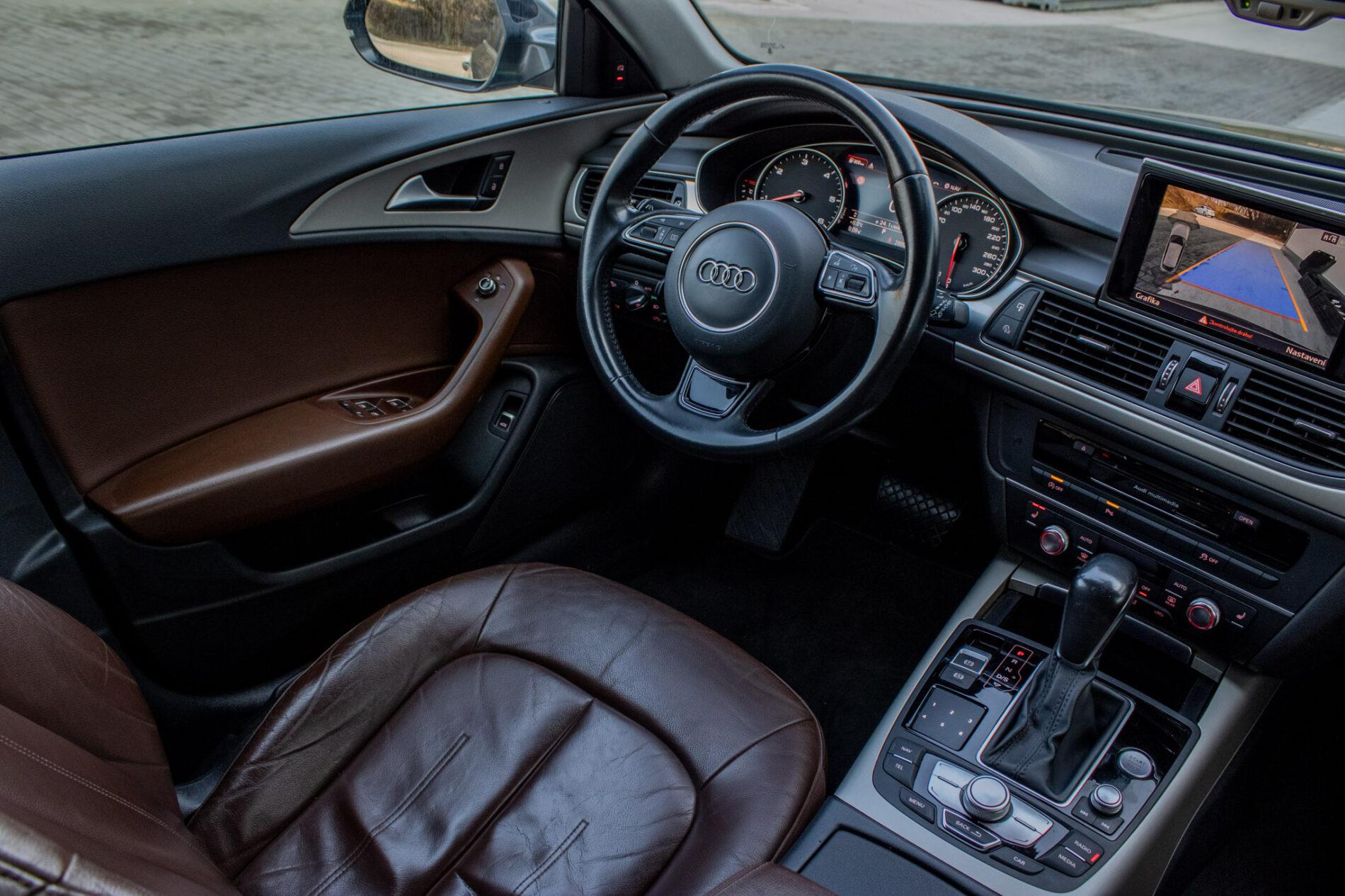 2016 AUDI A6, sivá kombi, 289 001 km