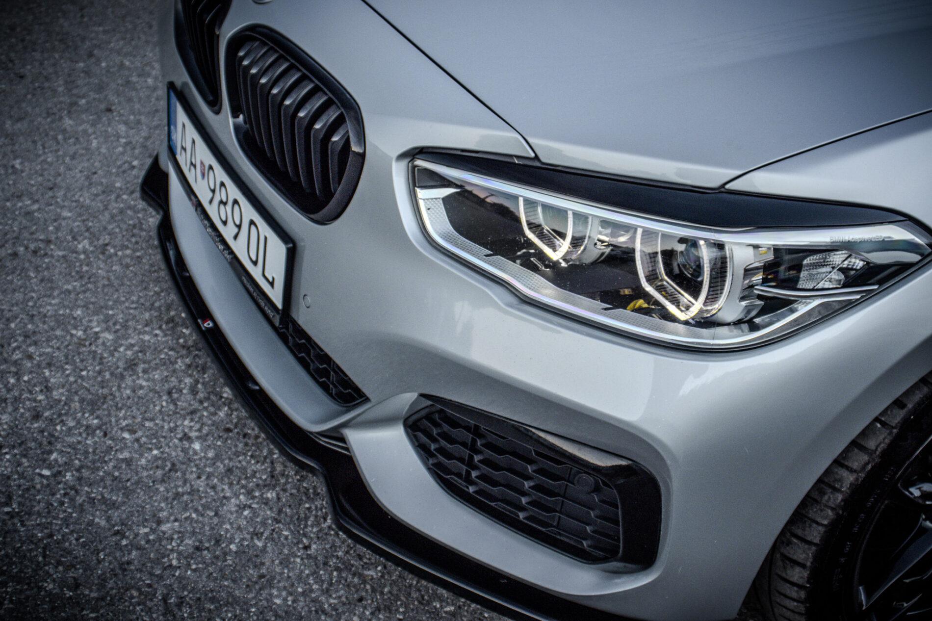 2017 BMW M140i, strieborná hatchback, 195 054 km