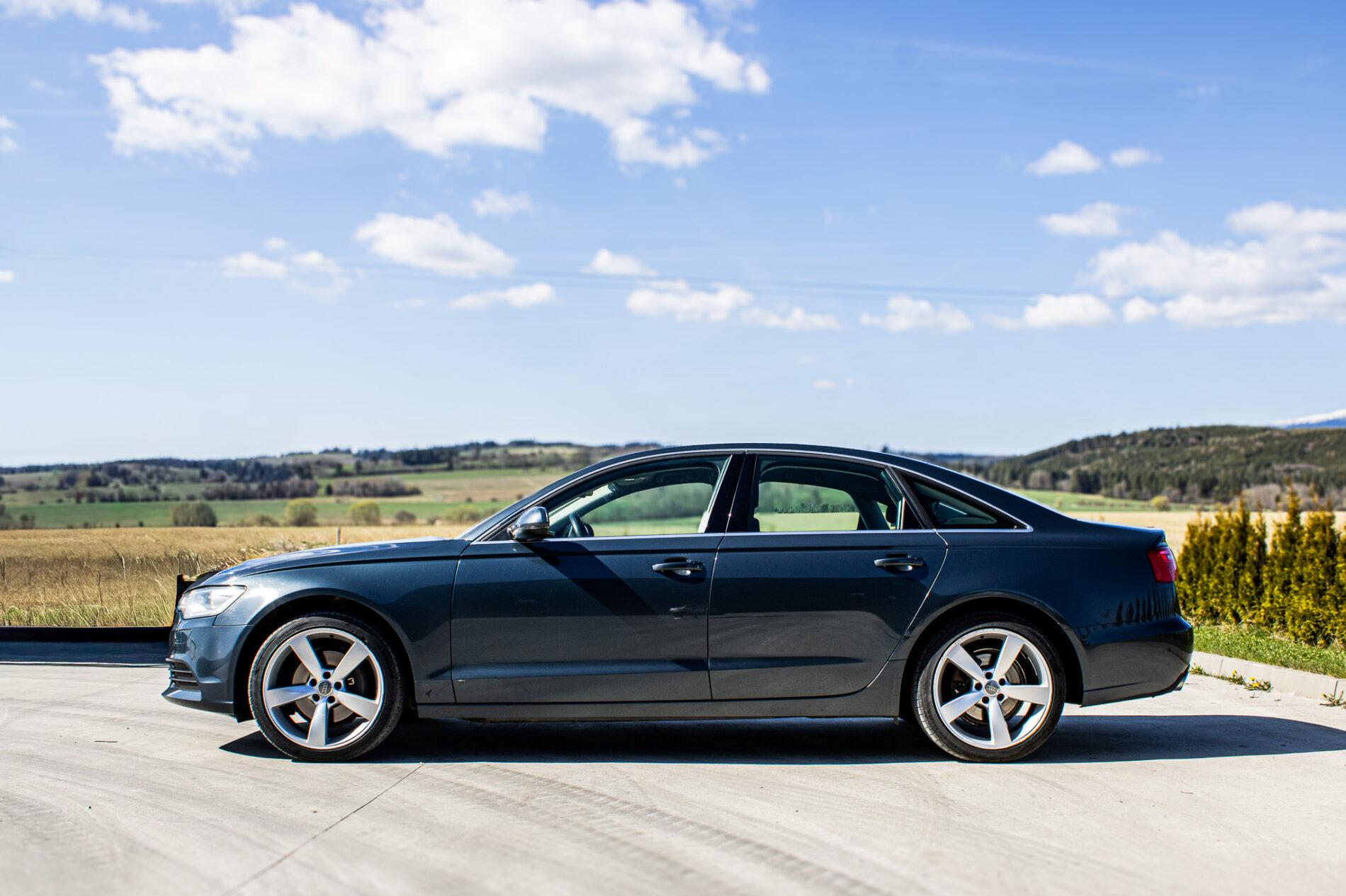 2014 AUDI A6, sivá sedan, 291 885 km