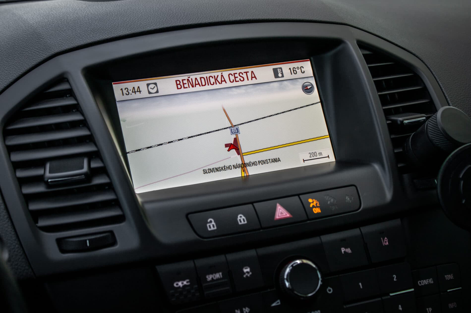 2013 Opel Insignia OPC, čierna hatchback, 74 089 km