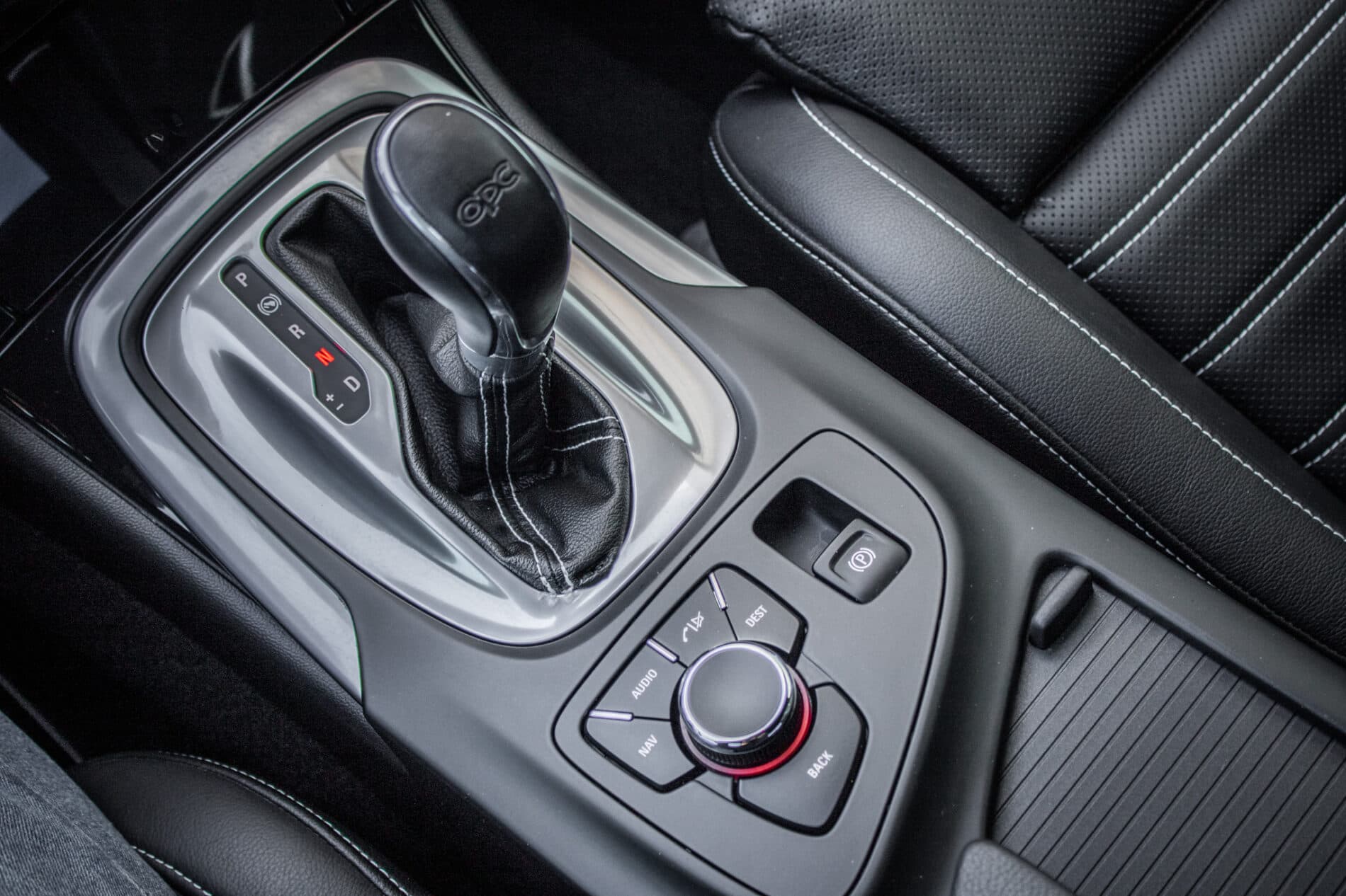 2013 Opel Insignia OPC, čierna hatchback, 74 089 km