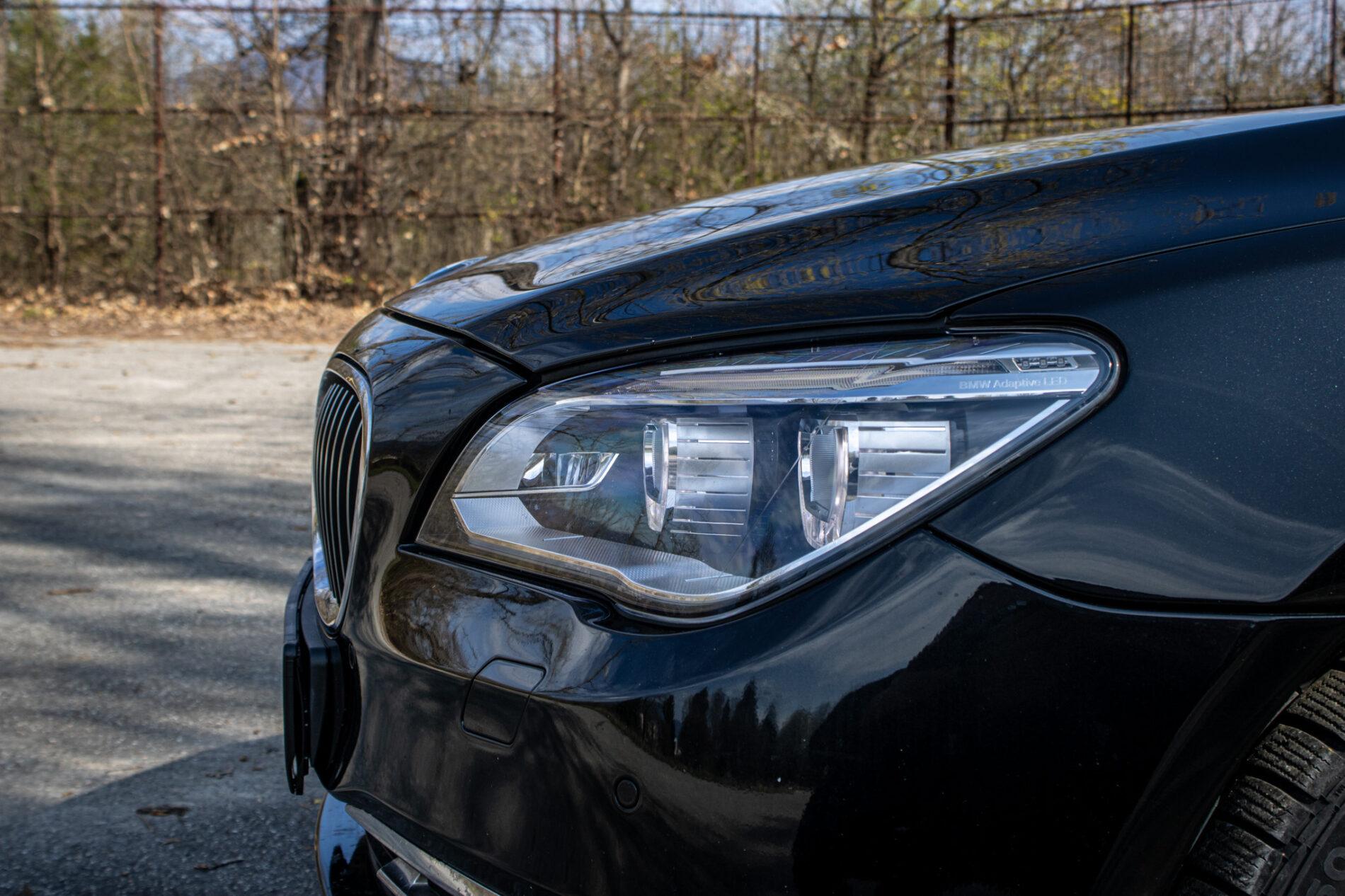 2013 BMW 750d, čierna sedan, 231 861 km