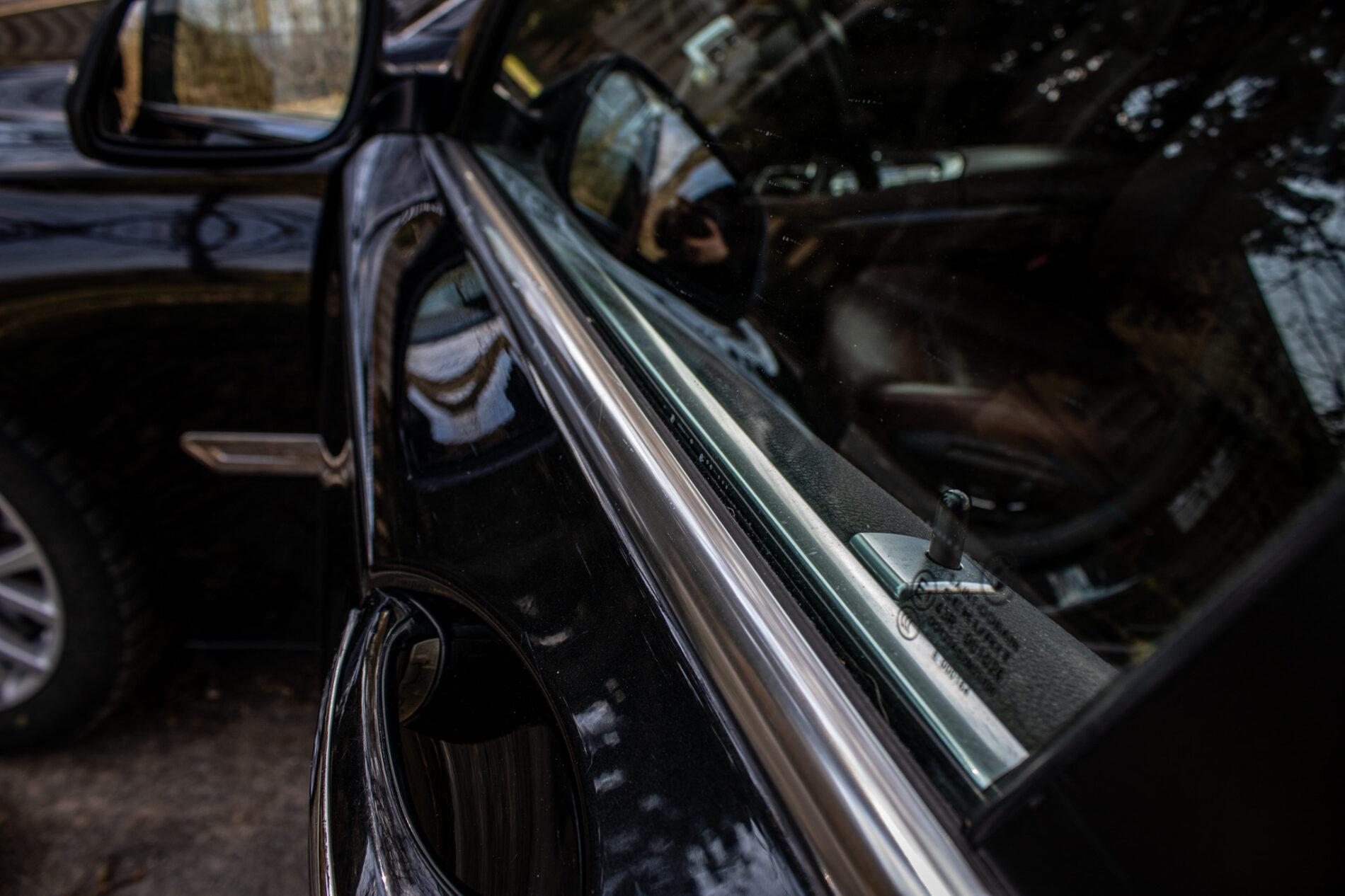 2013 BMW 750d, čierna sedan, 231 861 km