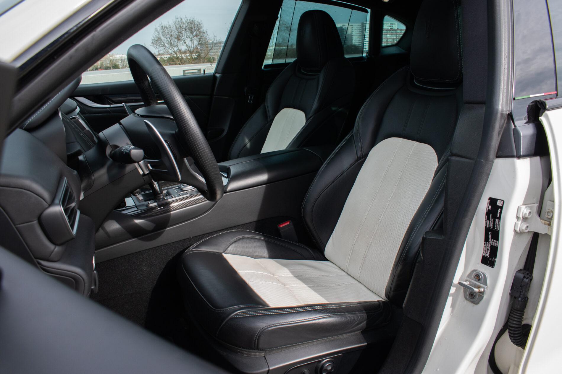 2019 Maserati Levante, biela suv, 85 819 km
