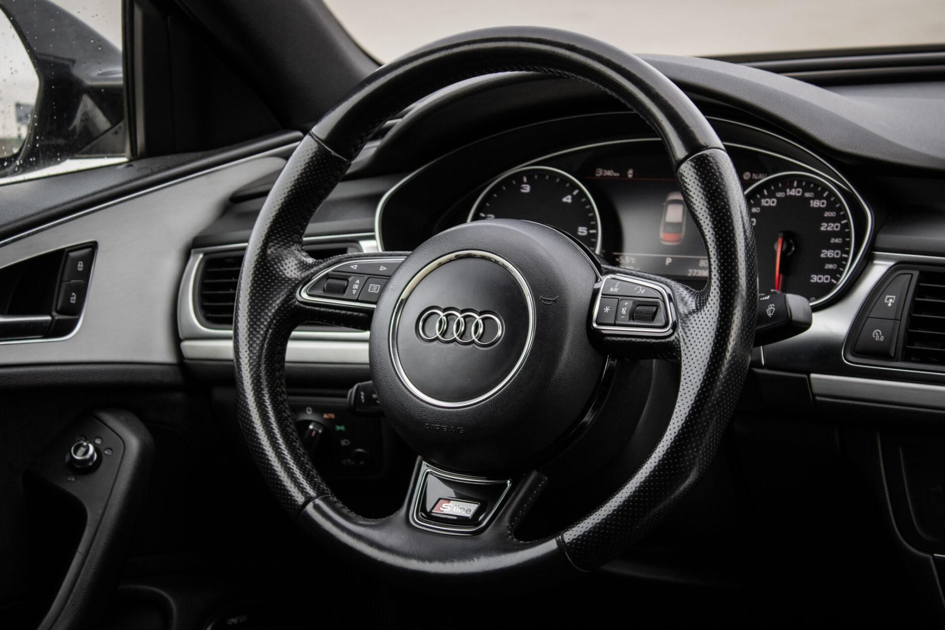 2013 AUDI A6, čierna sedan, 273 960 km