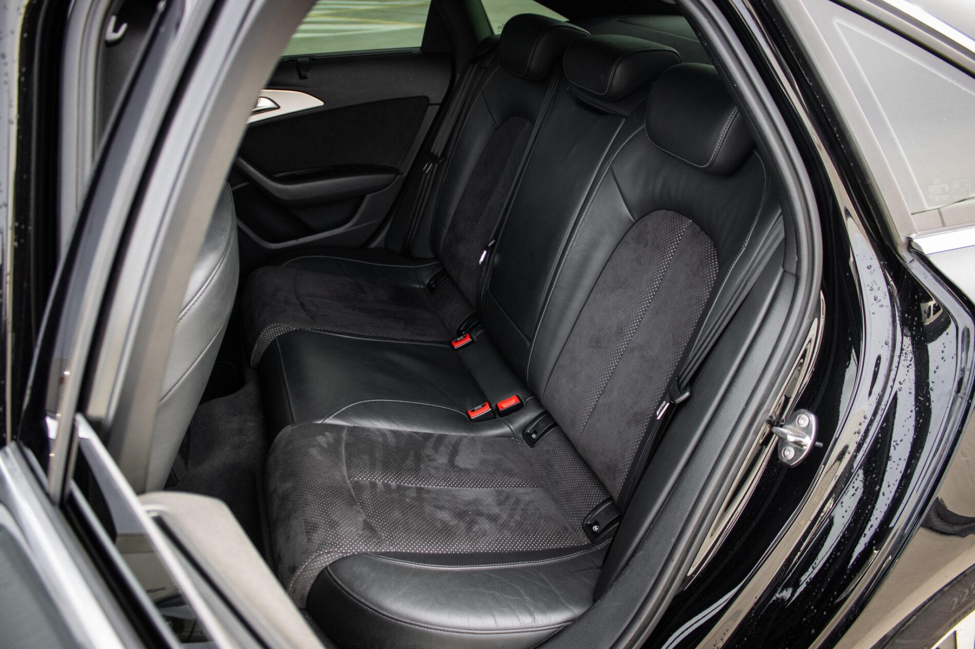 2013 AUDI A6, čierna sedan, 273 960 km