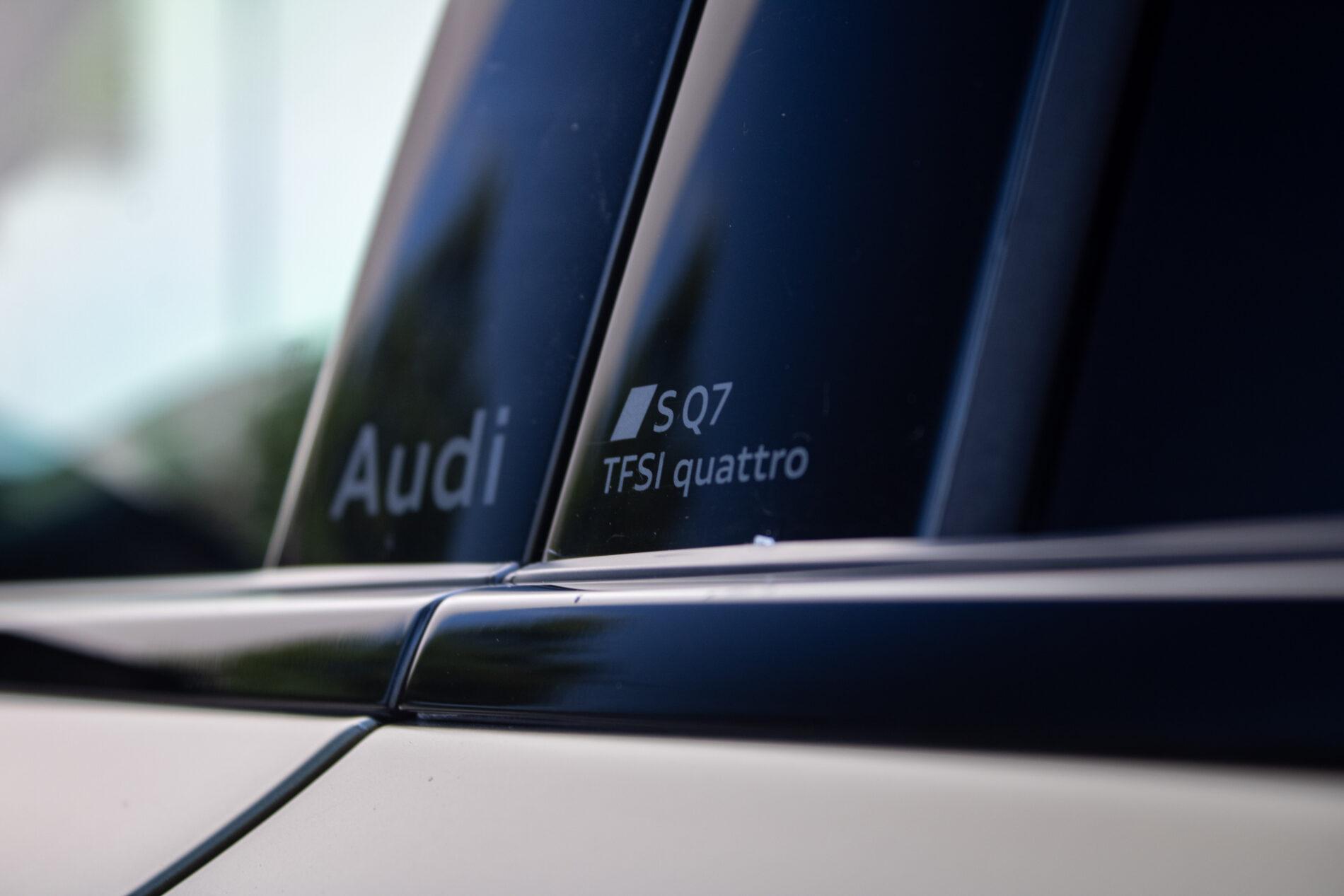 2025 AUDI SQ7, zelená suv, 36 219 km