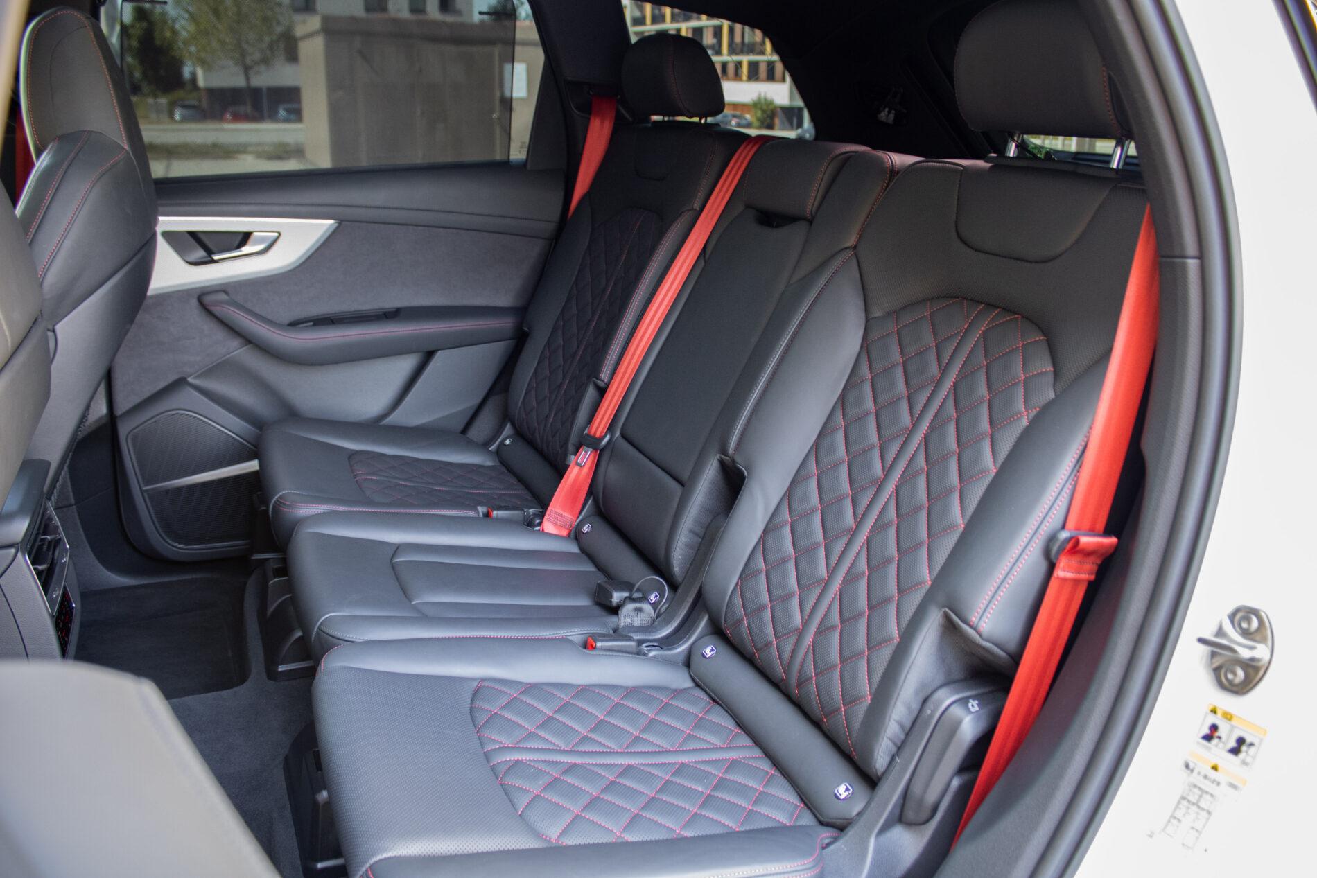 2025 AUDI SQ7, zelená suv, 36 219 km