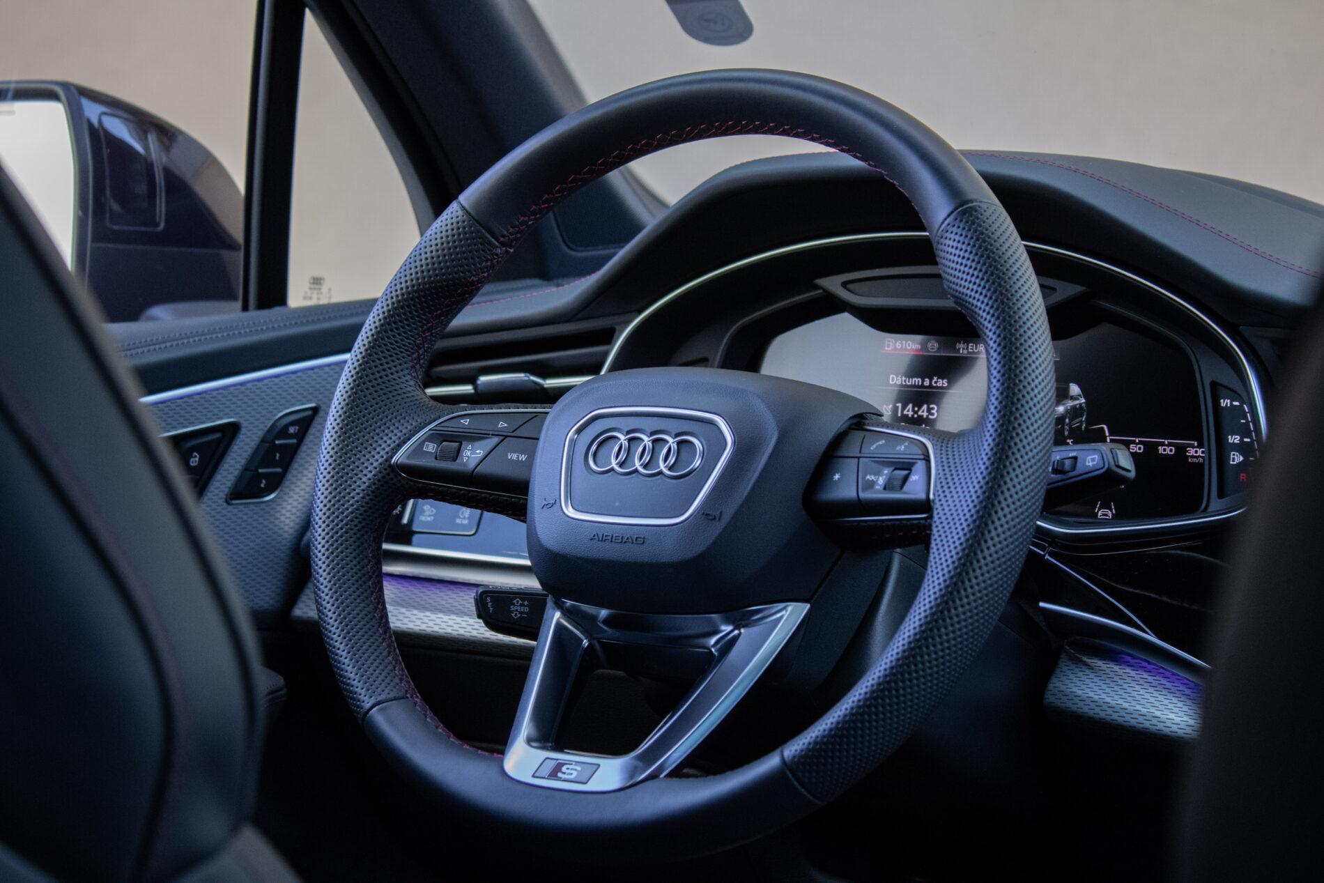 2025 AUDI SQ7, zelená suv, 36 219 km