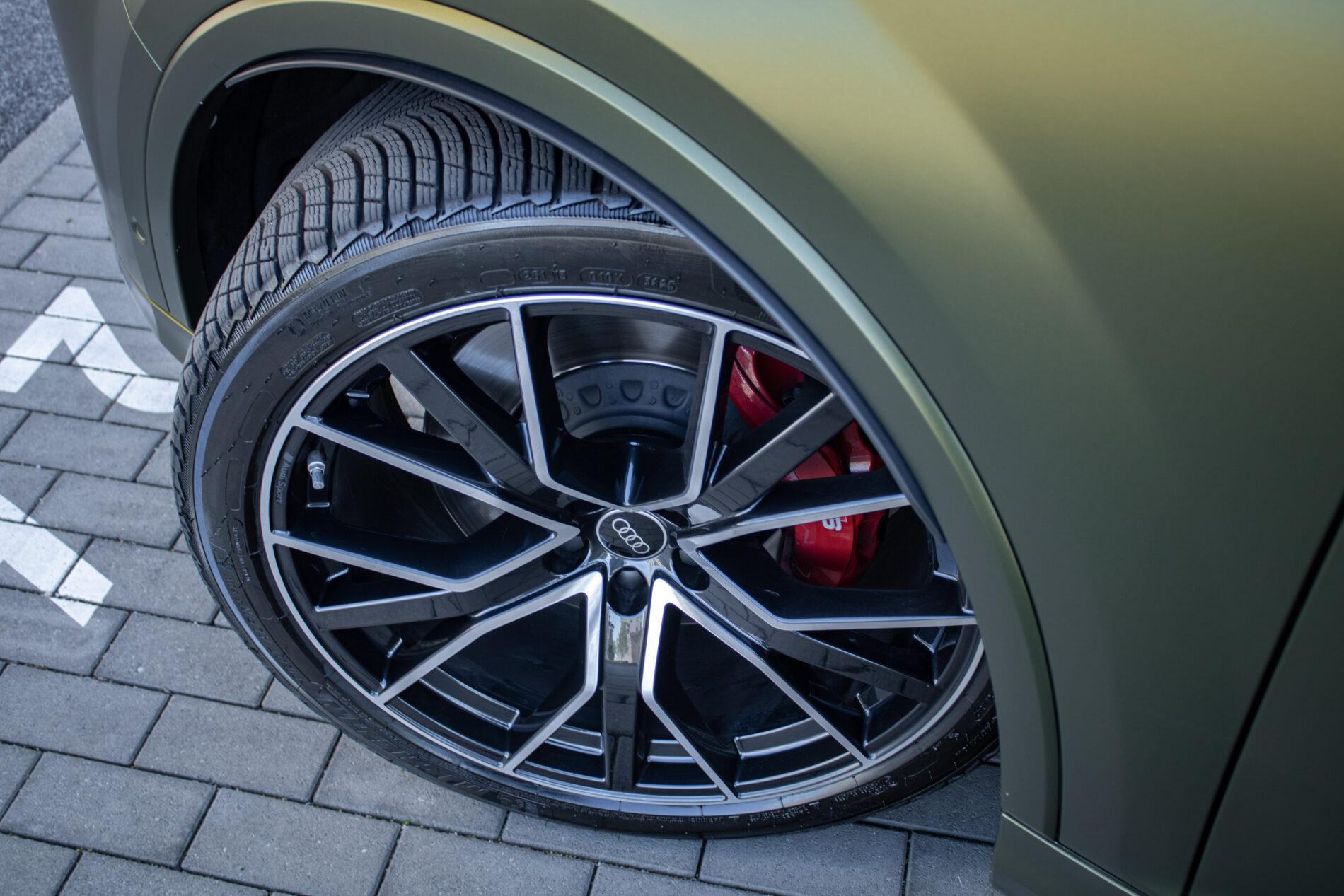 2025 AUDI SQ7, zelená suv, 36 219 km