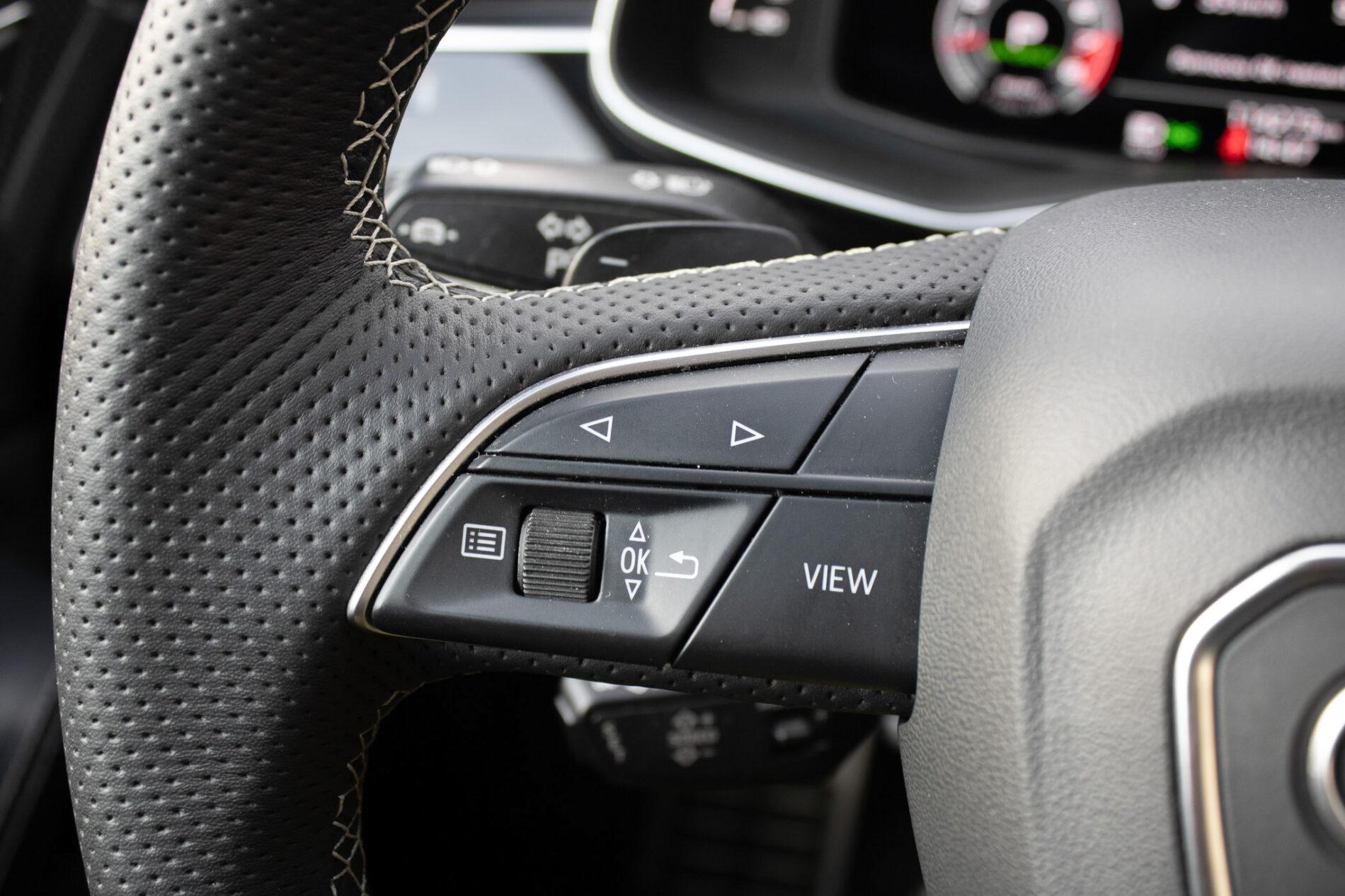 2021 AUDI SQ8, sivá suv, 122 000 km