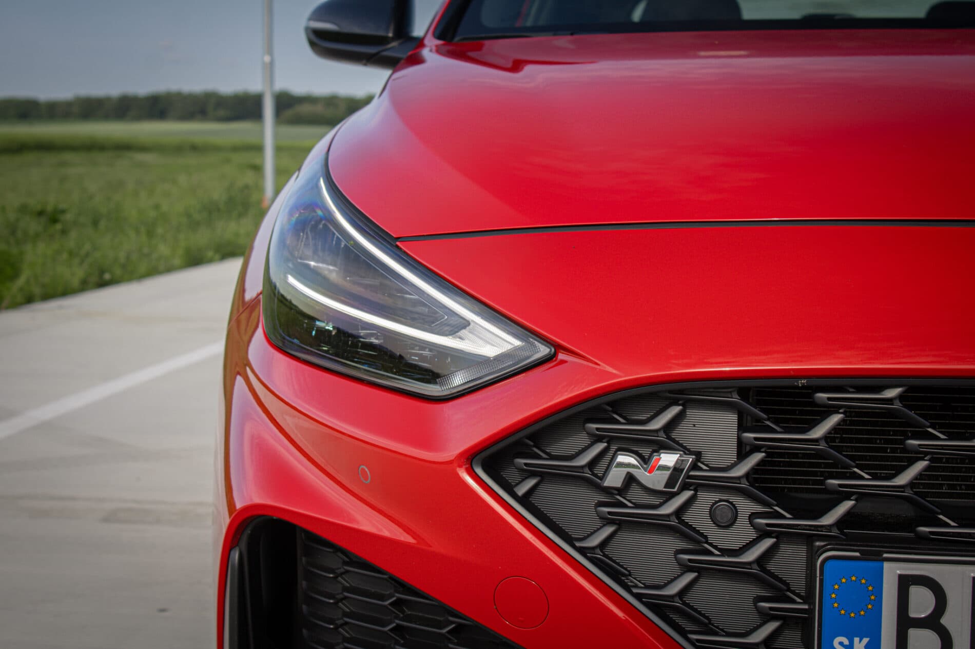 2021 Hyundai i30 N, červená hatchback, 46 172 km