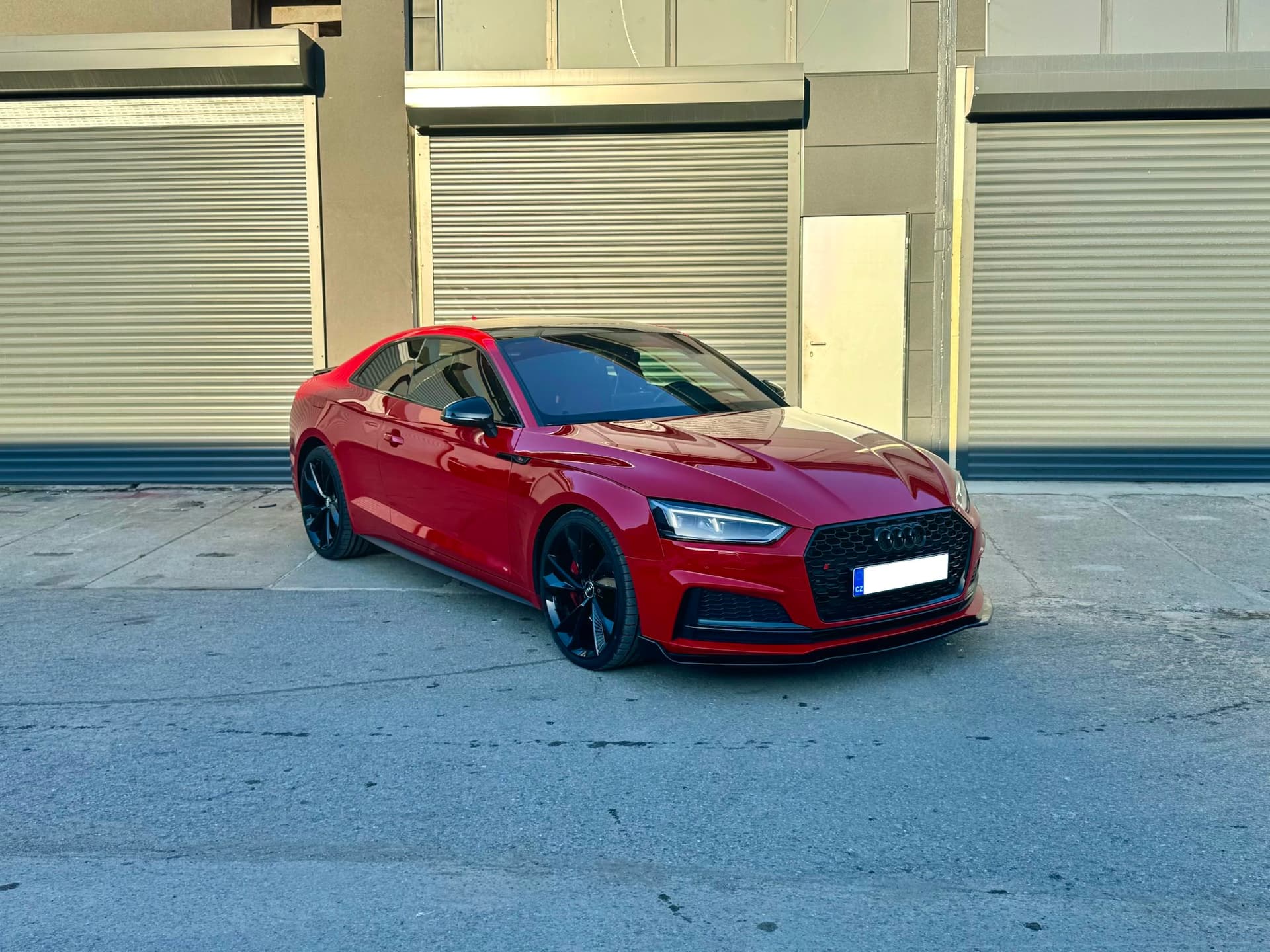 2018 AUDI S5 Coupé, červená kupé, 180 000 km