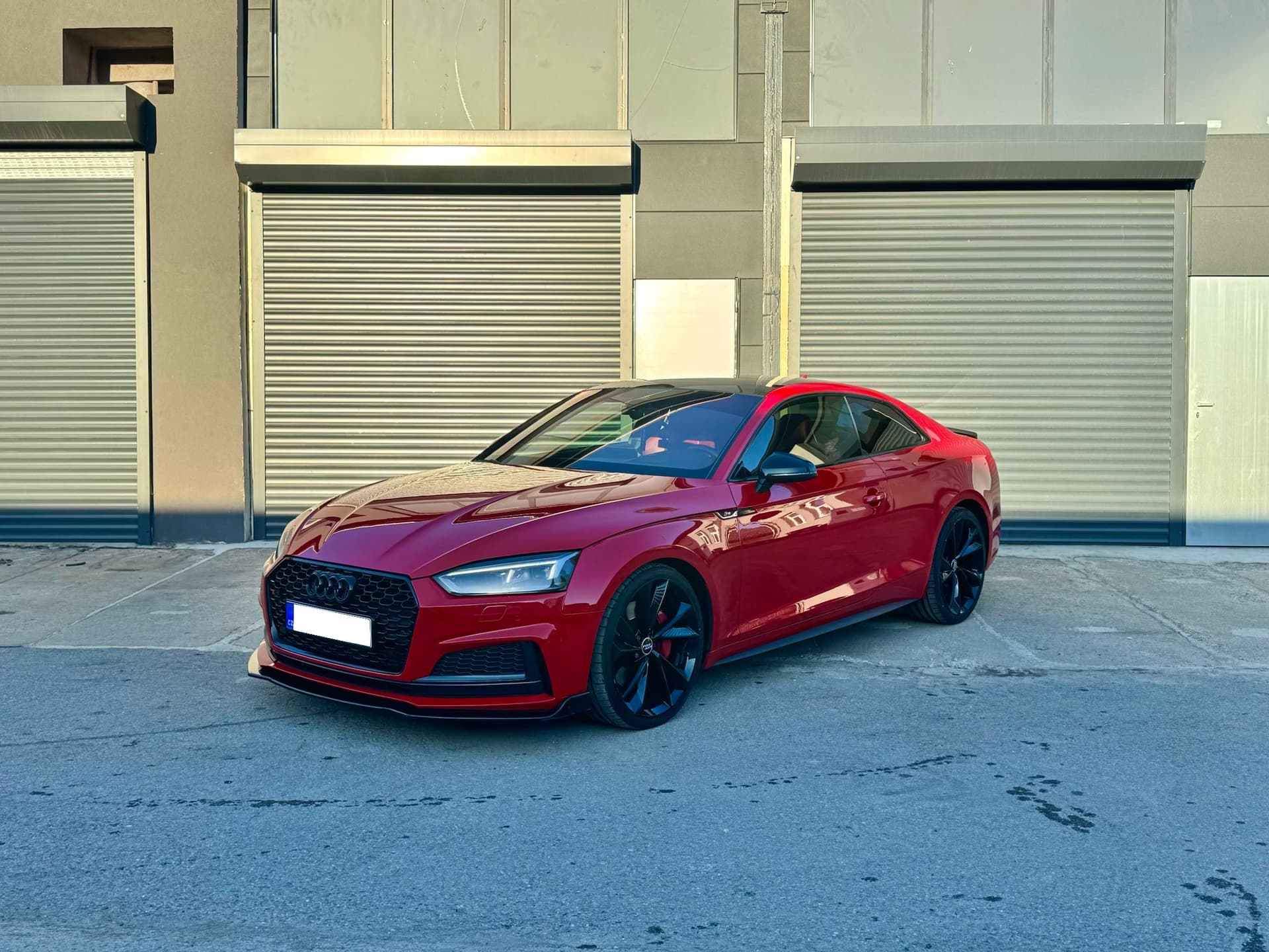 2018 AUDI S5 Coupé, červená kupé, 180 000 km