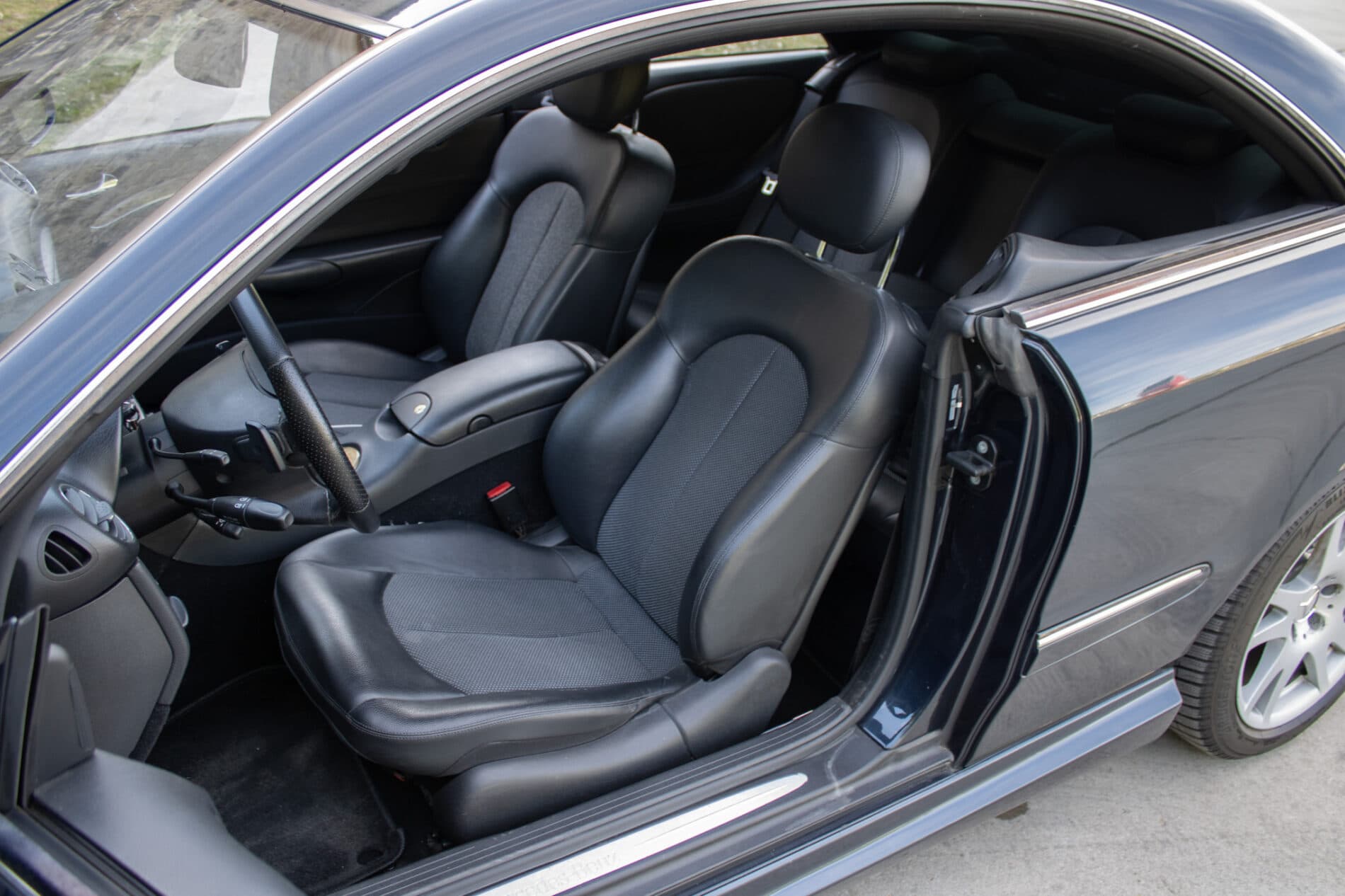 2006 Mercedes-Benz CLK 280, čierna kupé, 192 297 km