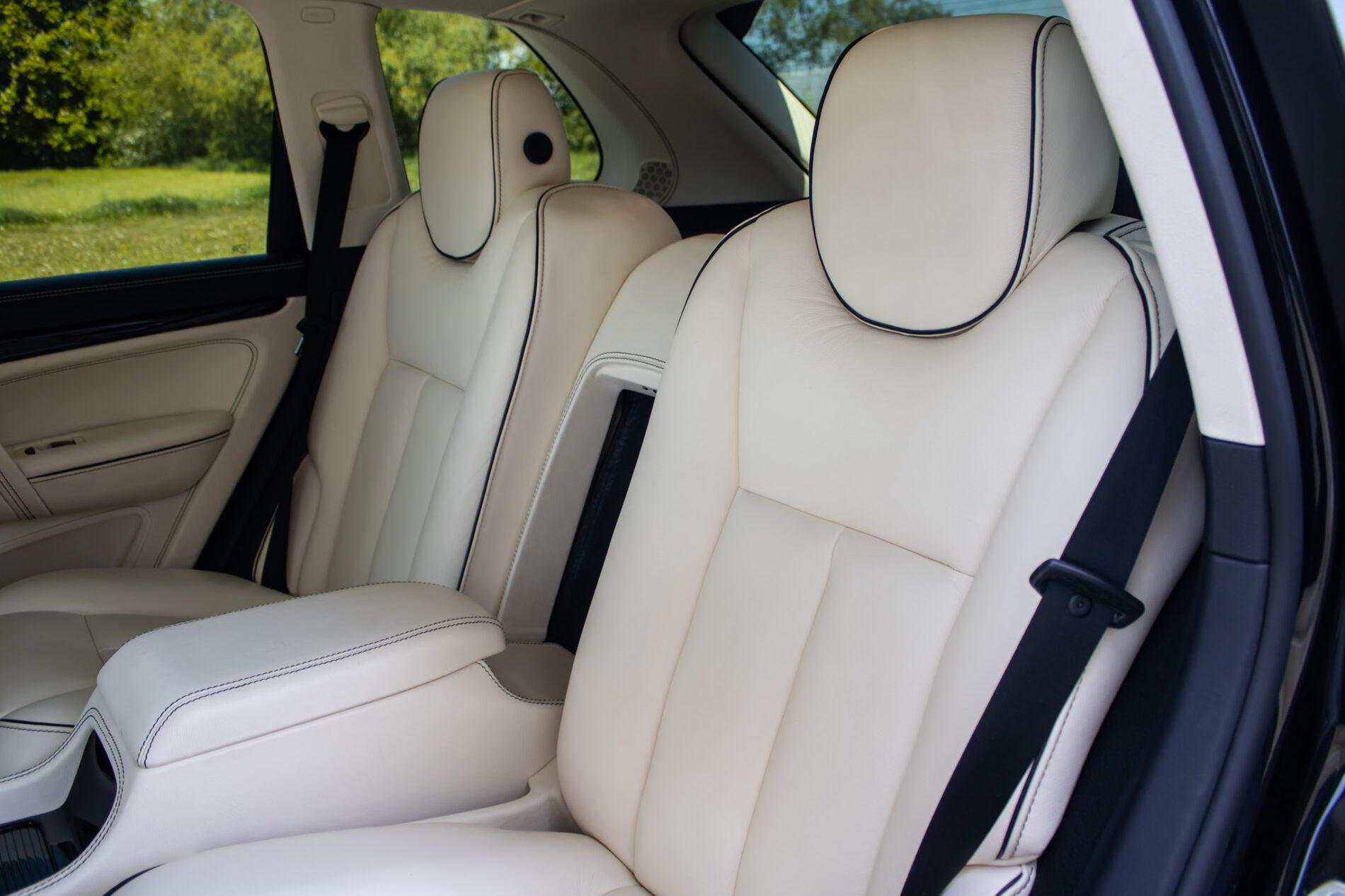 2008 Porsche Cayenne Turbo, čierna suv, 67 427 km