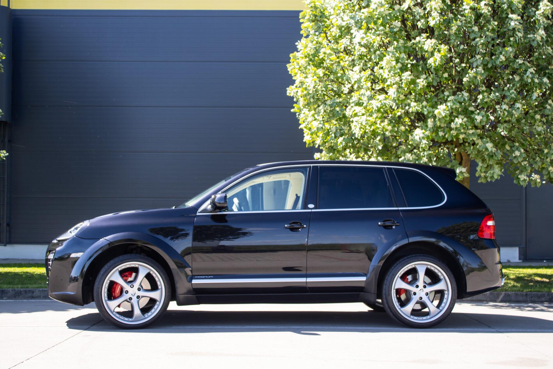 2008 Porsche Cayenne Turbo, čierna suv, 67 427 km