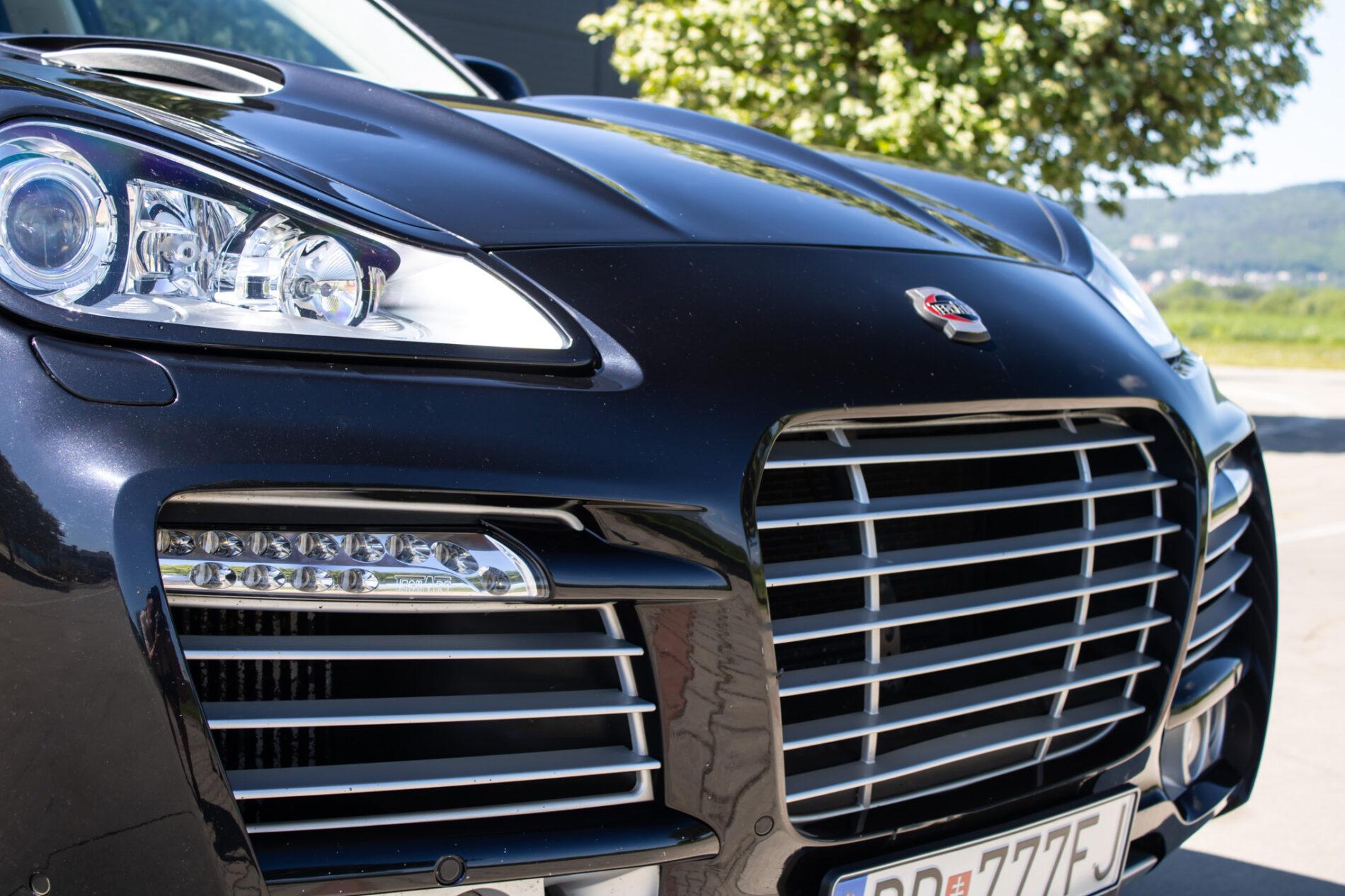 2008 Porsche Cayenne Turbo, čierna suv, 67 427 km