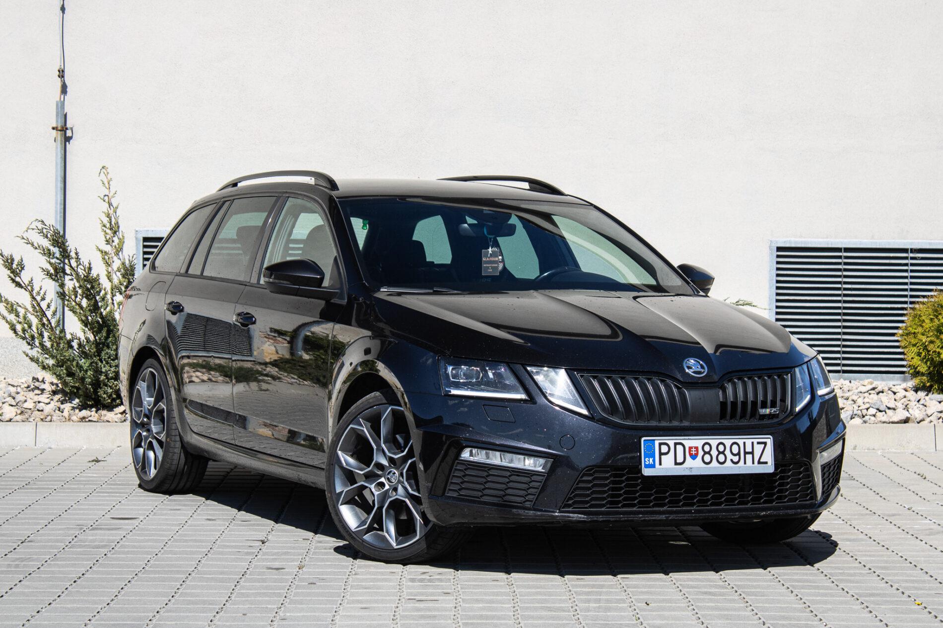 2017 Skoda Octavia RS, čierna kombi, 216 446 km