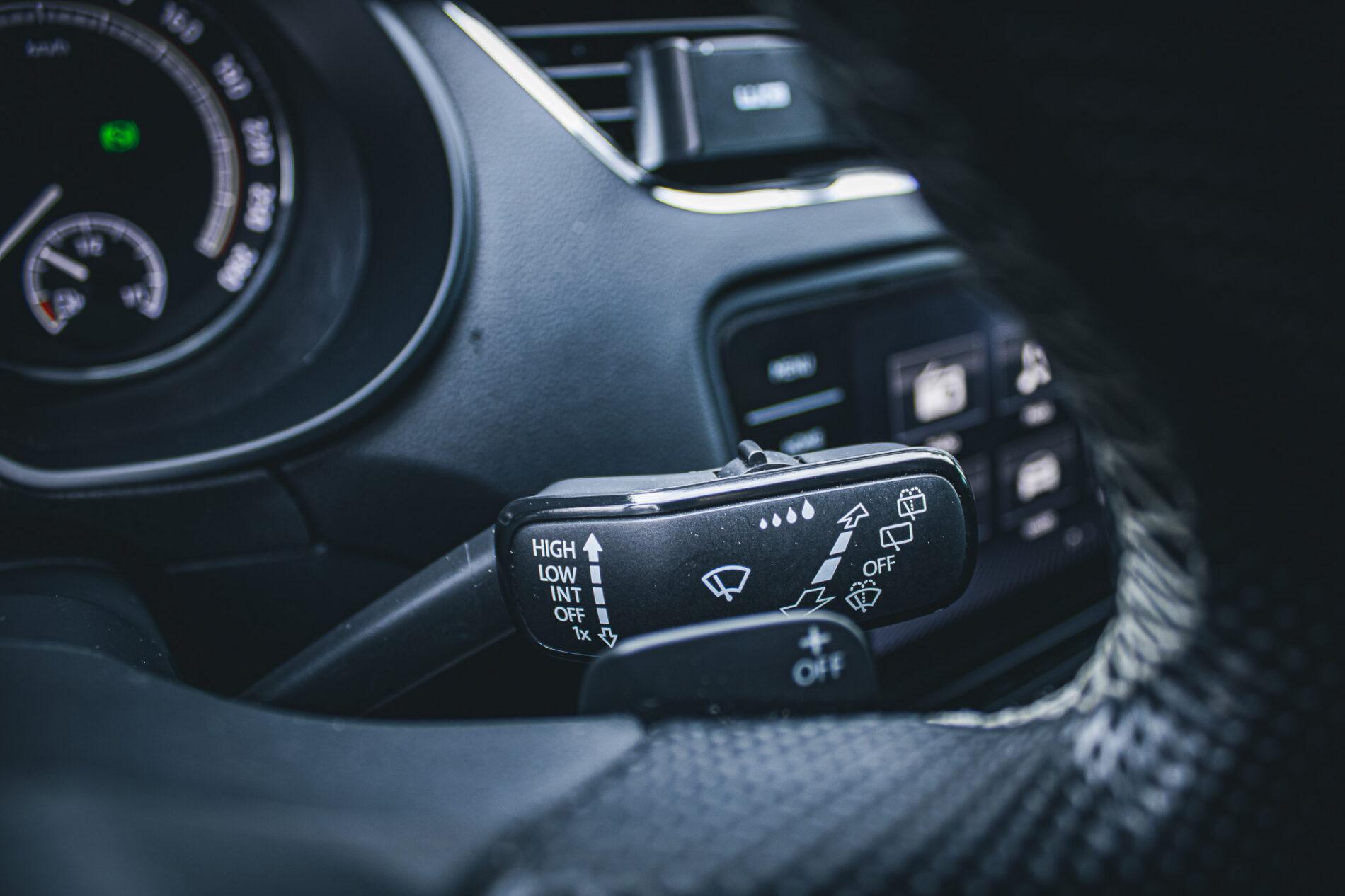 2017 Skoda Octavia RS, čierna kombi, 216 446 km