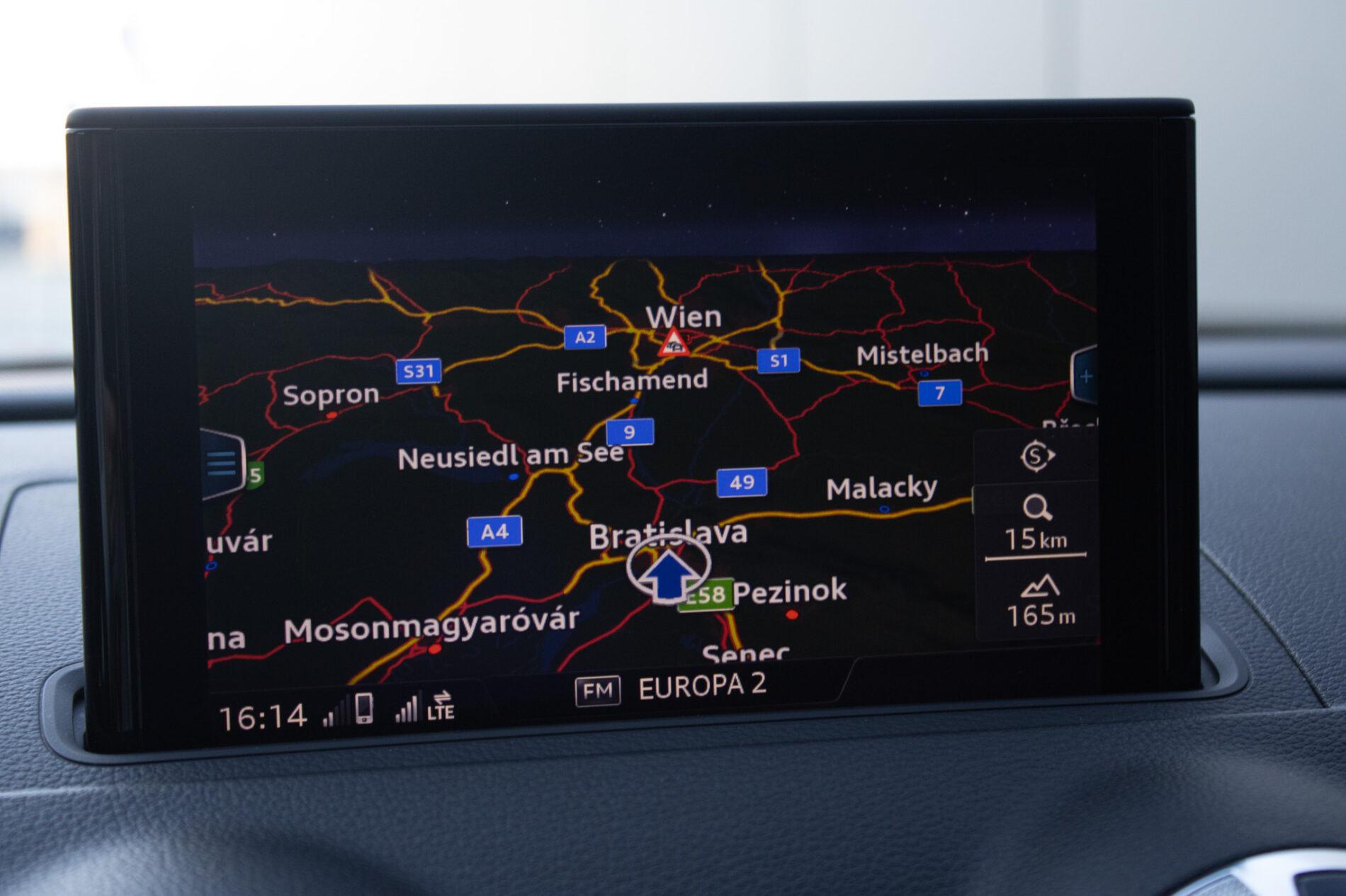 2018 AUDI RS3, zelená hatchback, 126 815 km