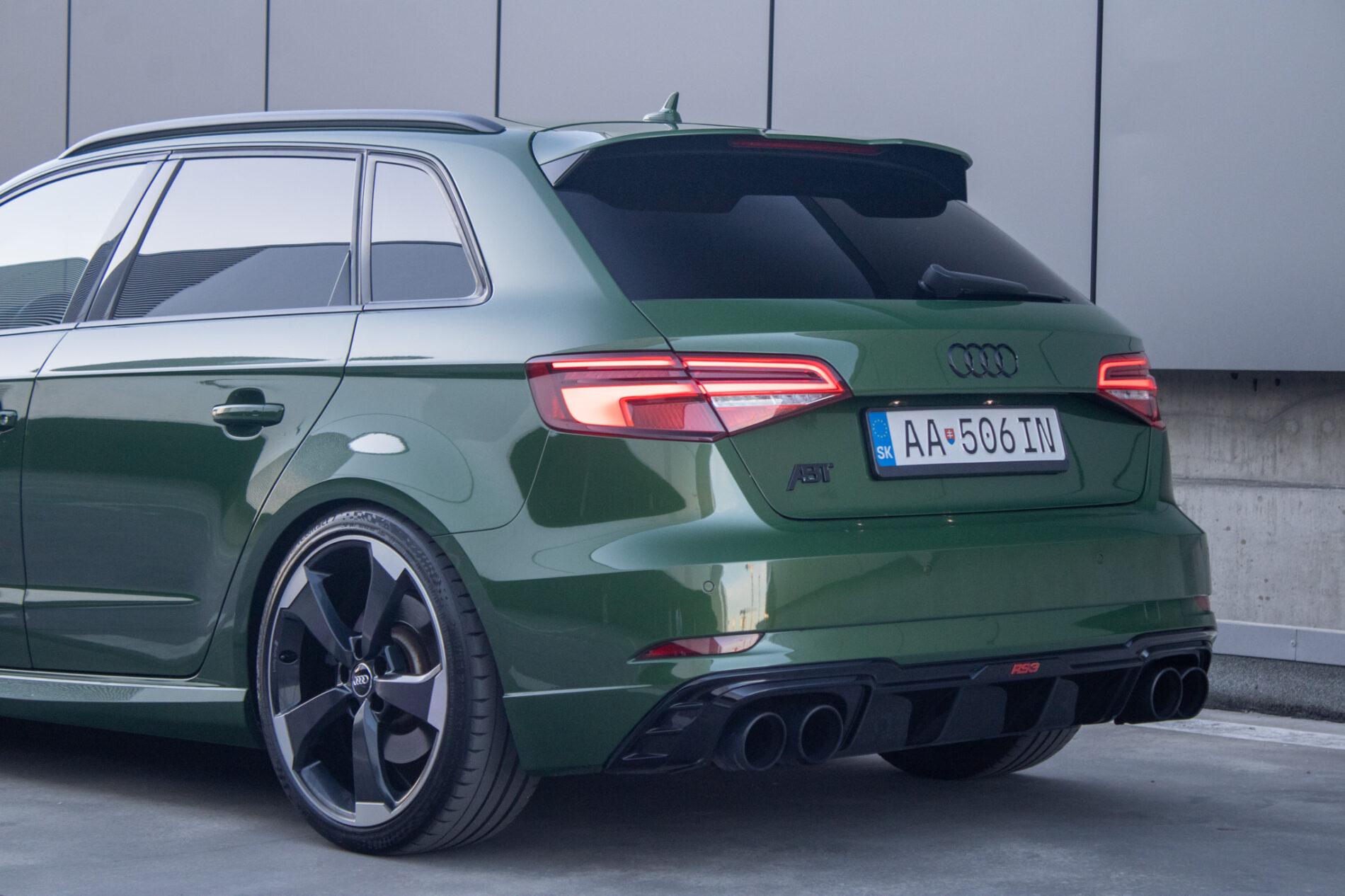 2018 AUDI RS3, zelená hatchback, 126 815 km