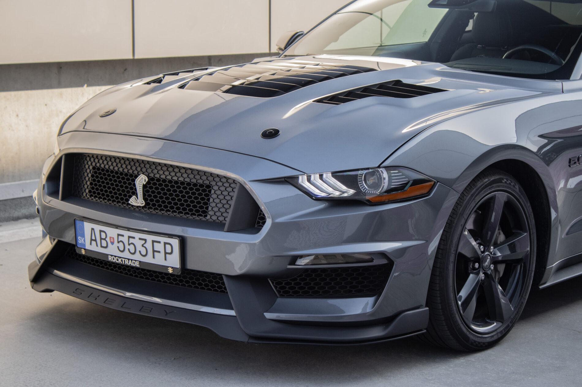 2022 Ford Mustang Mach 1, sivá kupé, 83 631 km