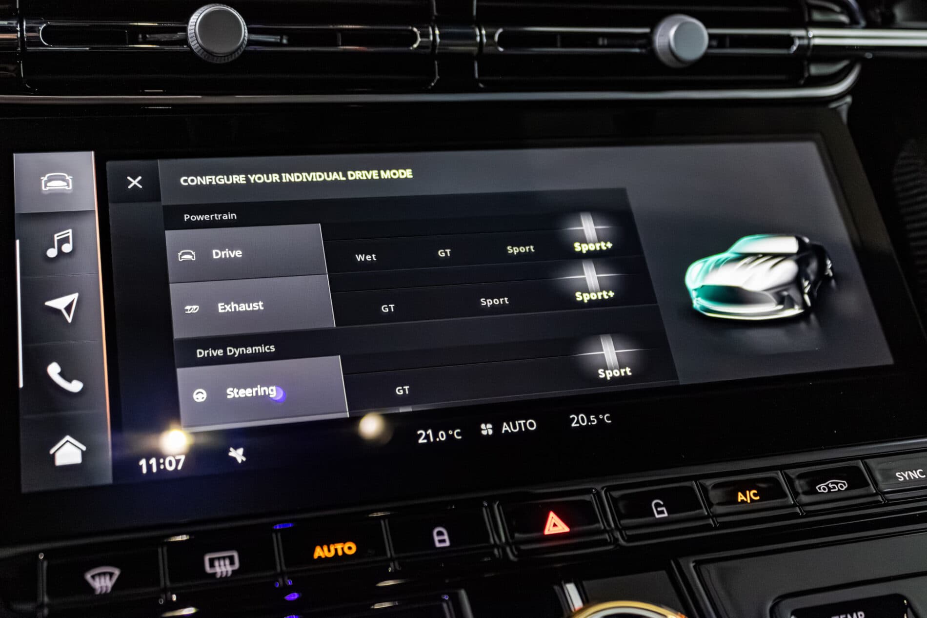 2026 Aston Martin DB12, sivá kupé, 72 km