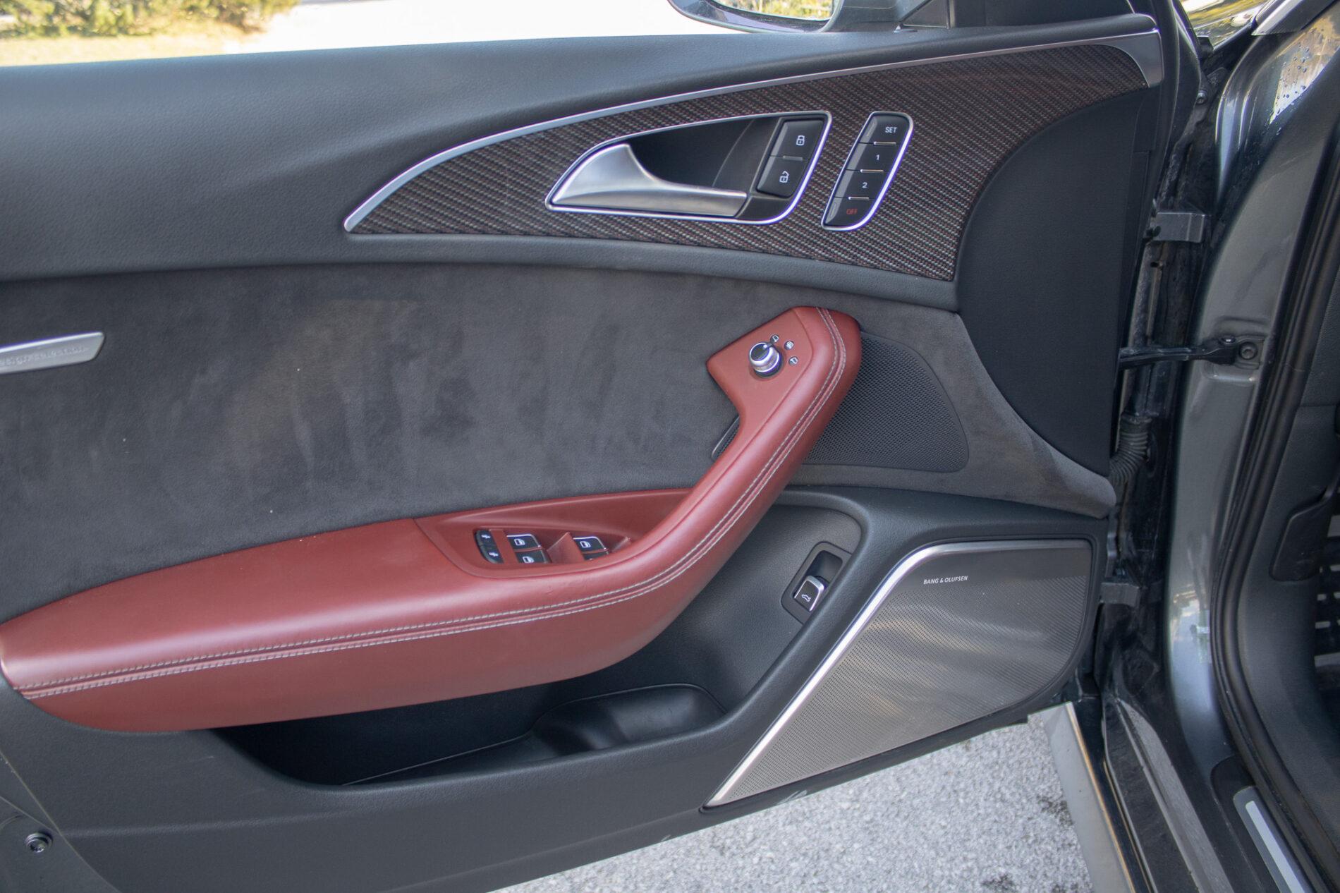 2015 AUDI S6, sivá sedan, 184 000 km