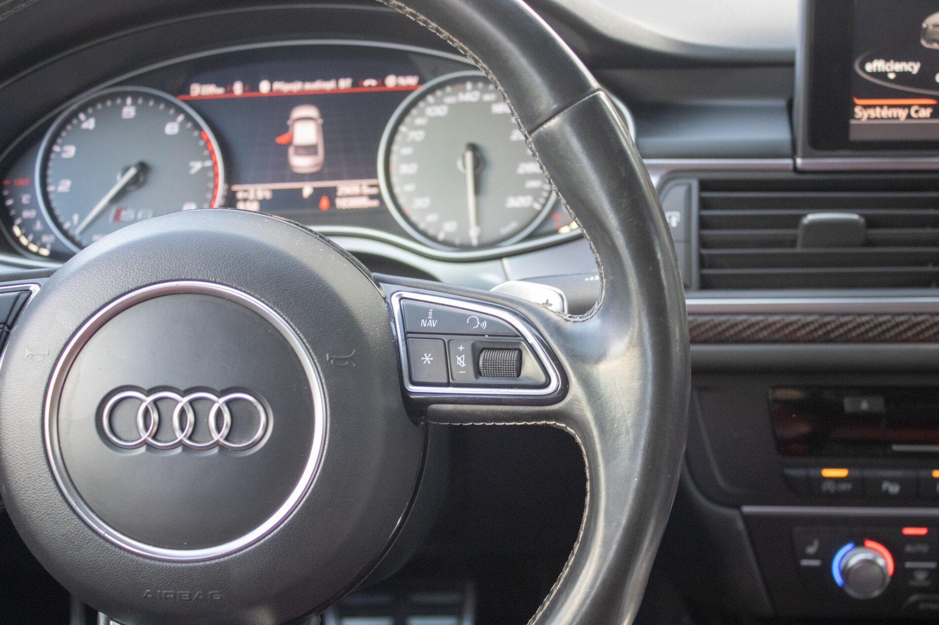 2015 AUDI S6, sivá sedan, 184 000 km