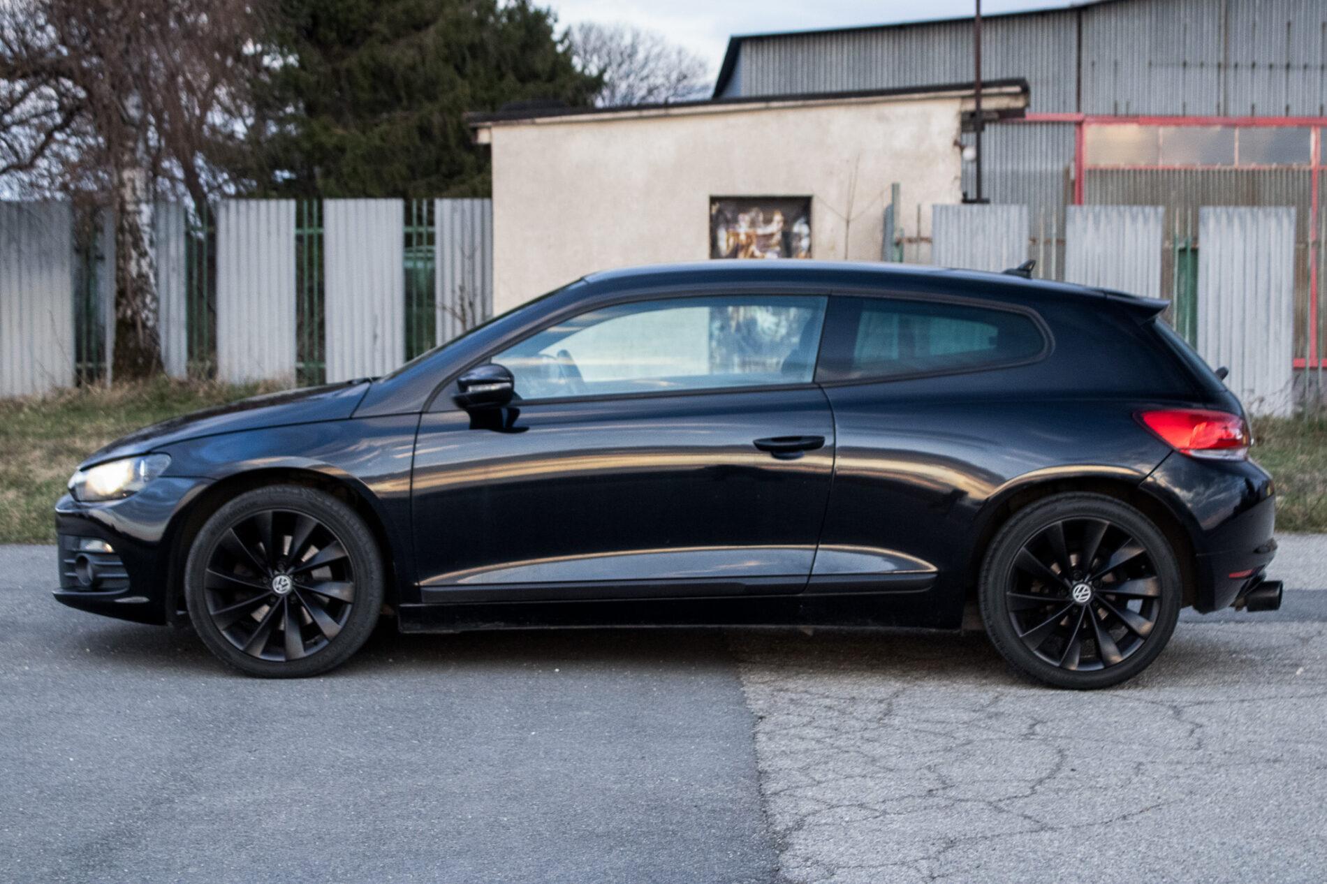 2008 Volkswagen Scirocco, čierna kupé, 201 883 km