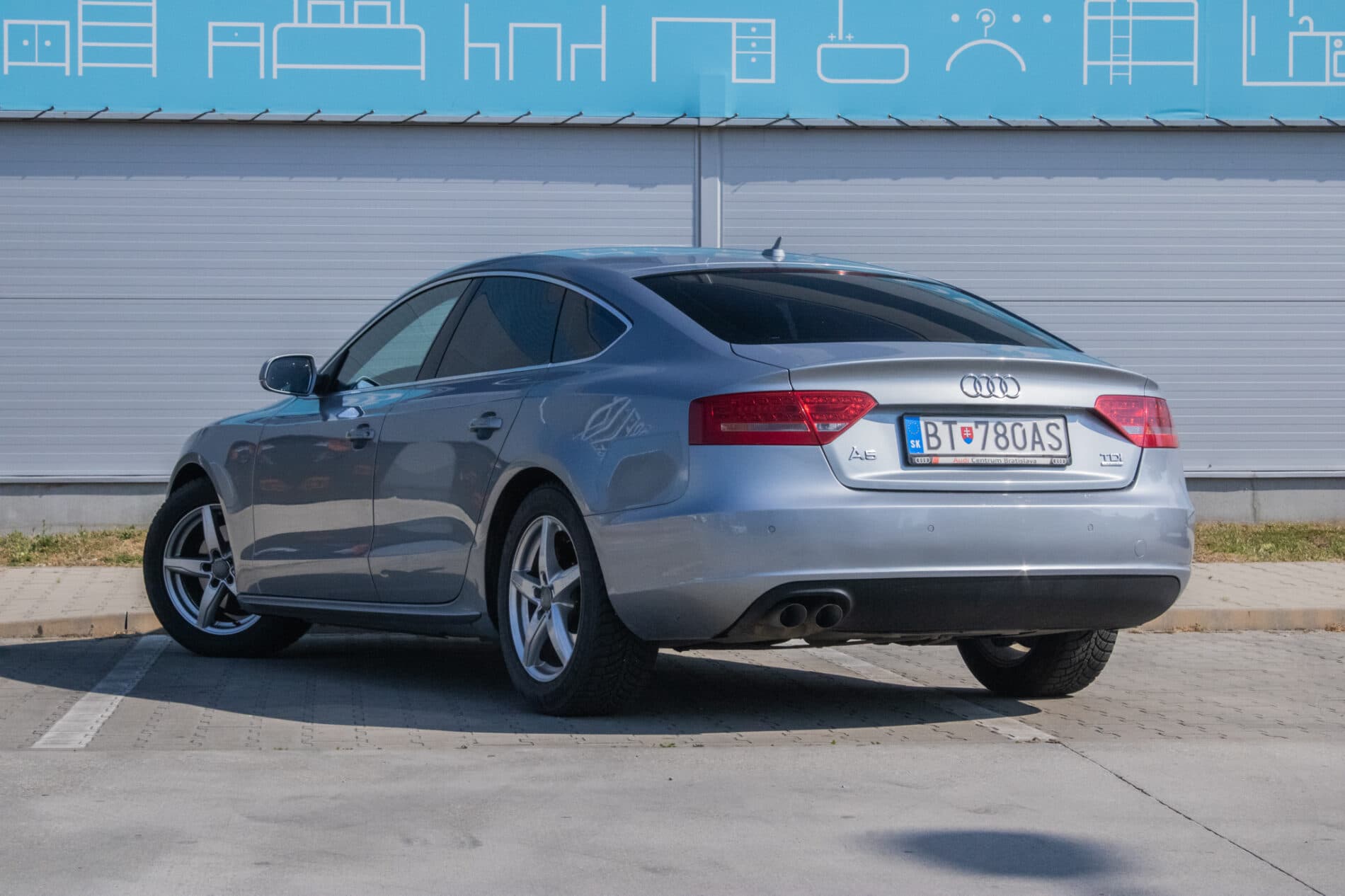 2011 AUDI A5, sivá kupé, 244 879 km