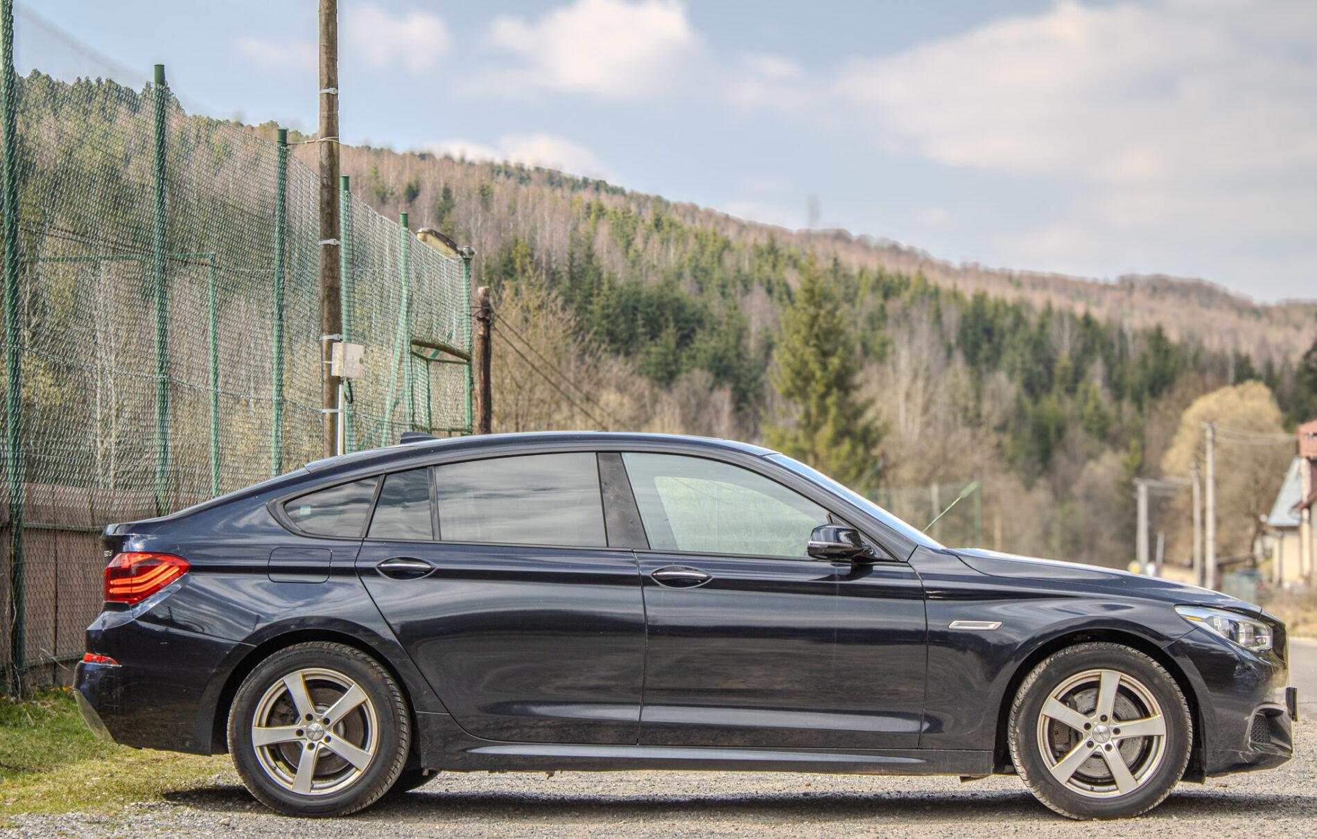 2016 BMW 530d, čierna, 258 656 km