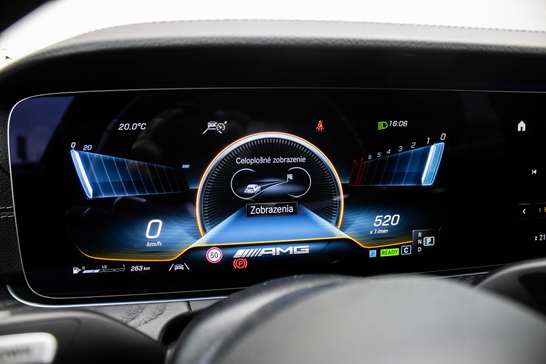 2020 Mercedes-Benz E 53 AMG, čierna sedan, 85 274 km