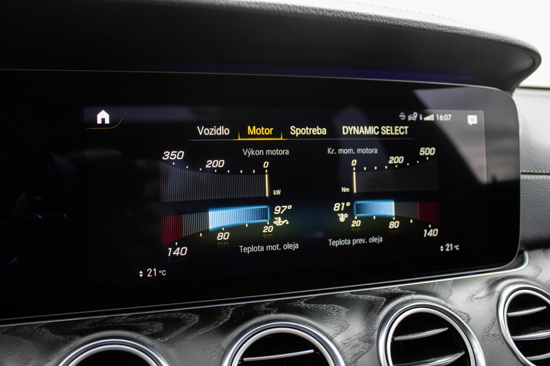 2020 Mercedes-Benz E 53 AMG, čierna sedan, 85 274 km