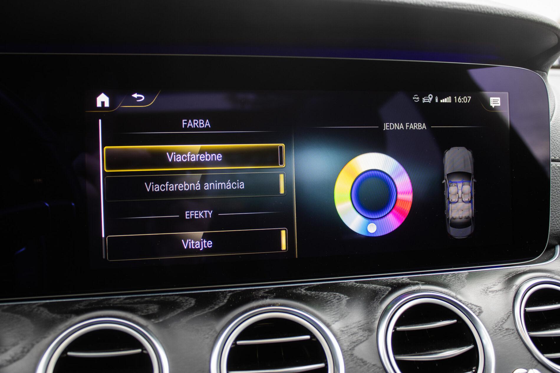 2020 Mercedes-Benz E 53 AMG, čierna sedan, 85 274 km
